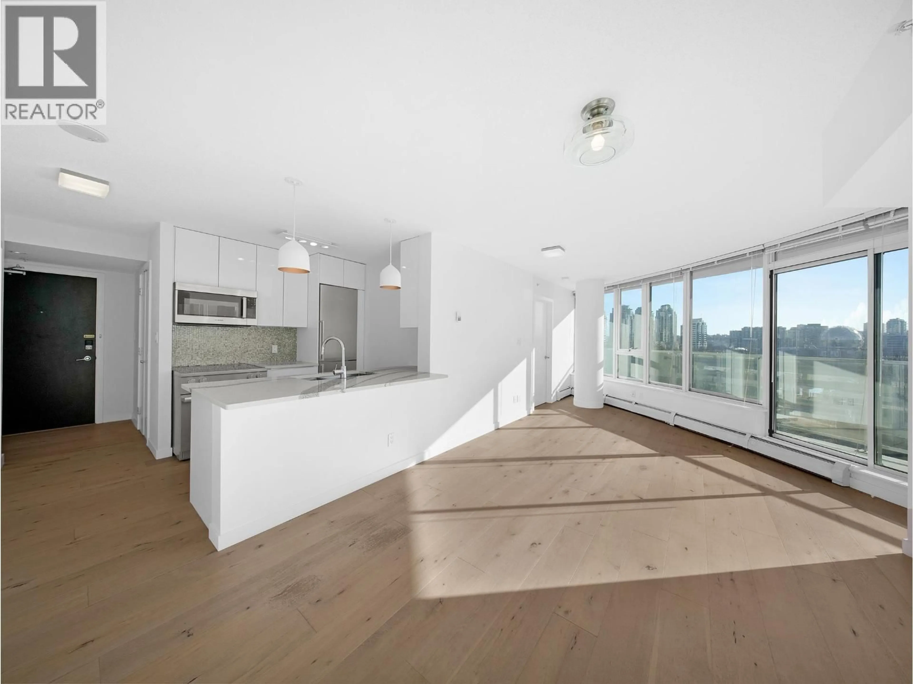 Open concept kitchen, unknown for 802 - 58 KEEFER PLACE, Vancouver British Columbia V6B0B8