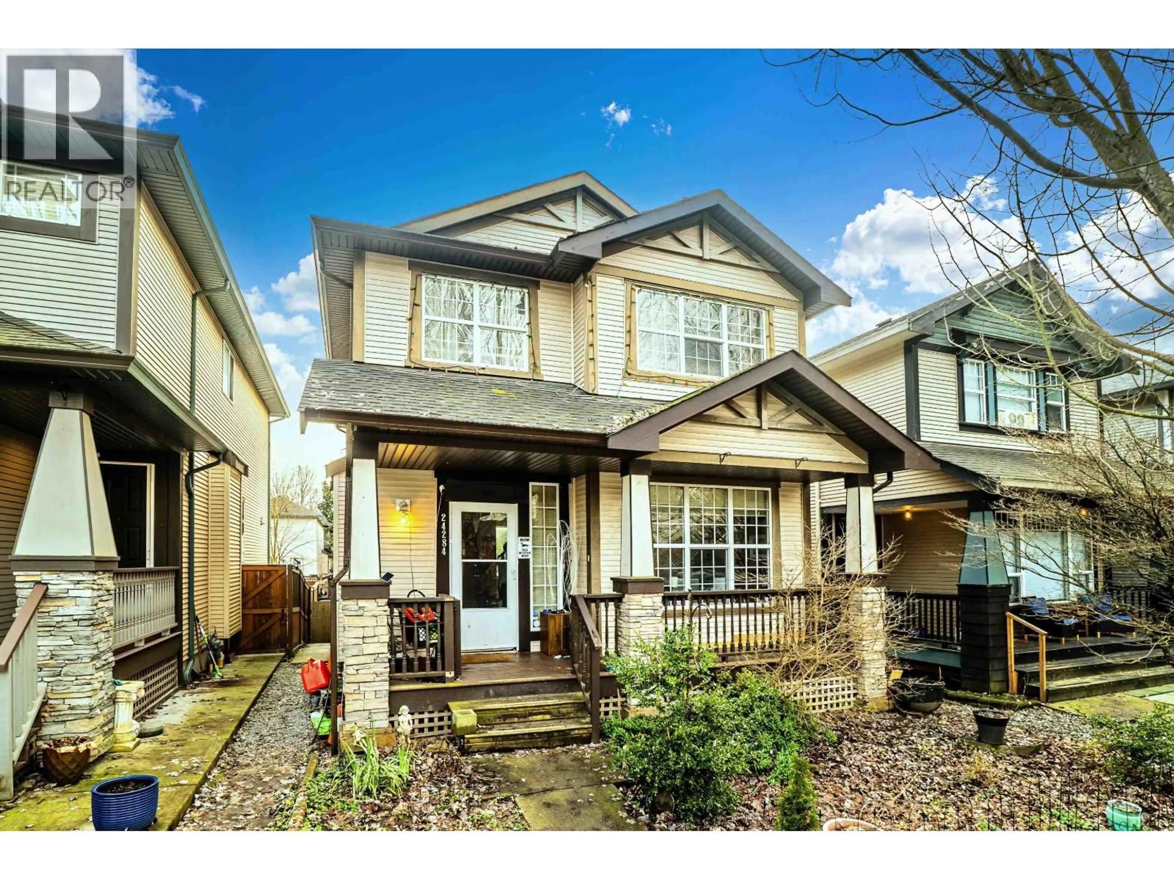 Home with vinyl exterior material, street for 24284 102B AVENUE, Maple Ridge British Columbia V2W1Y1