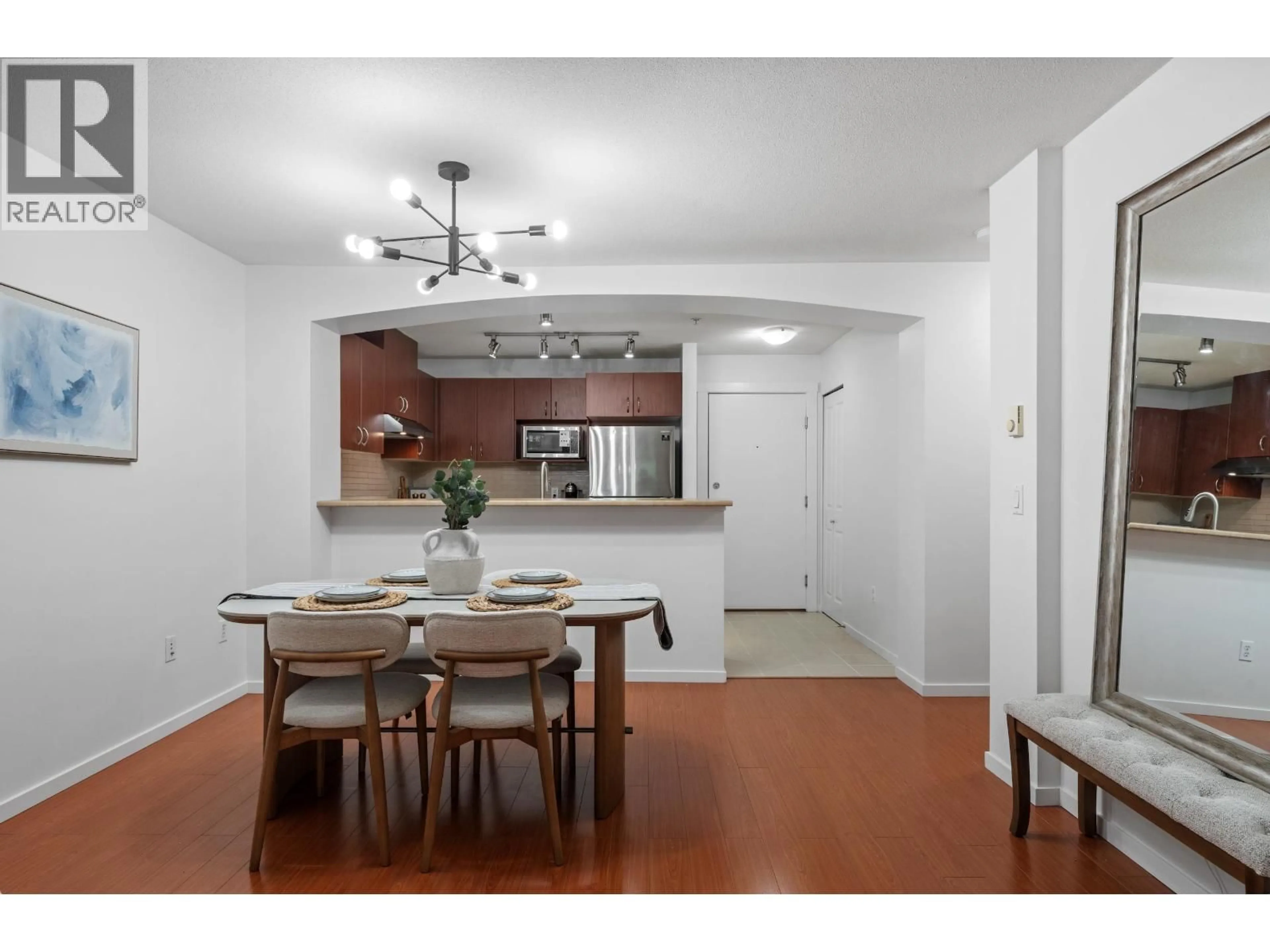 Unknown for 303 - 9098 HALSTON COURT, Burnaby British Columbia V3N0A6