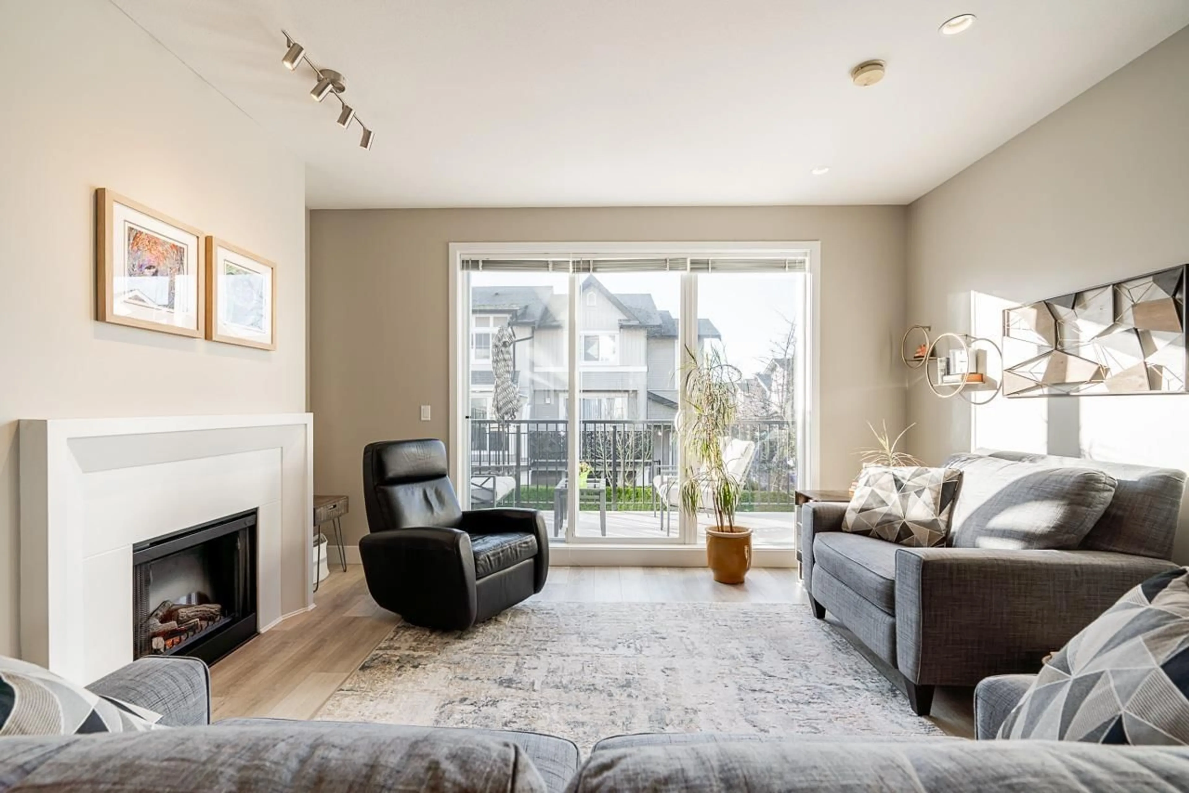 Living room with furniture, unknown for 81 - 2450 161A STREET, Surrey British Columbia V3Z8K4