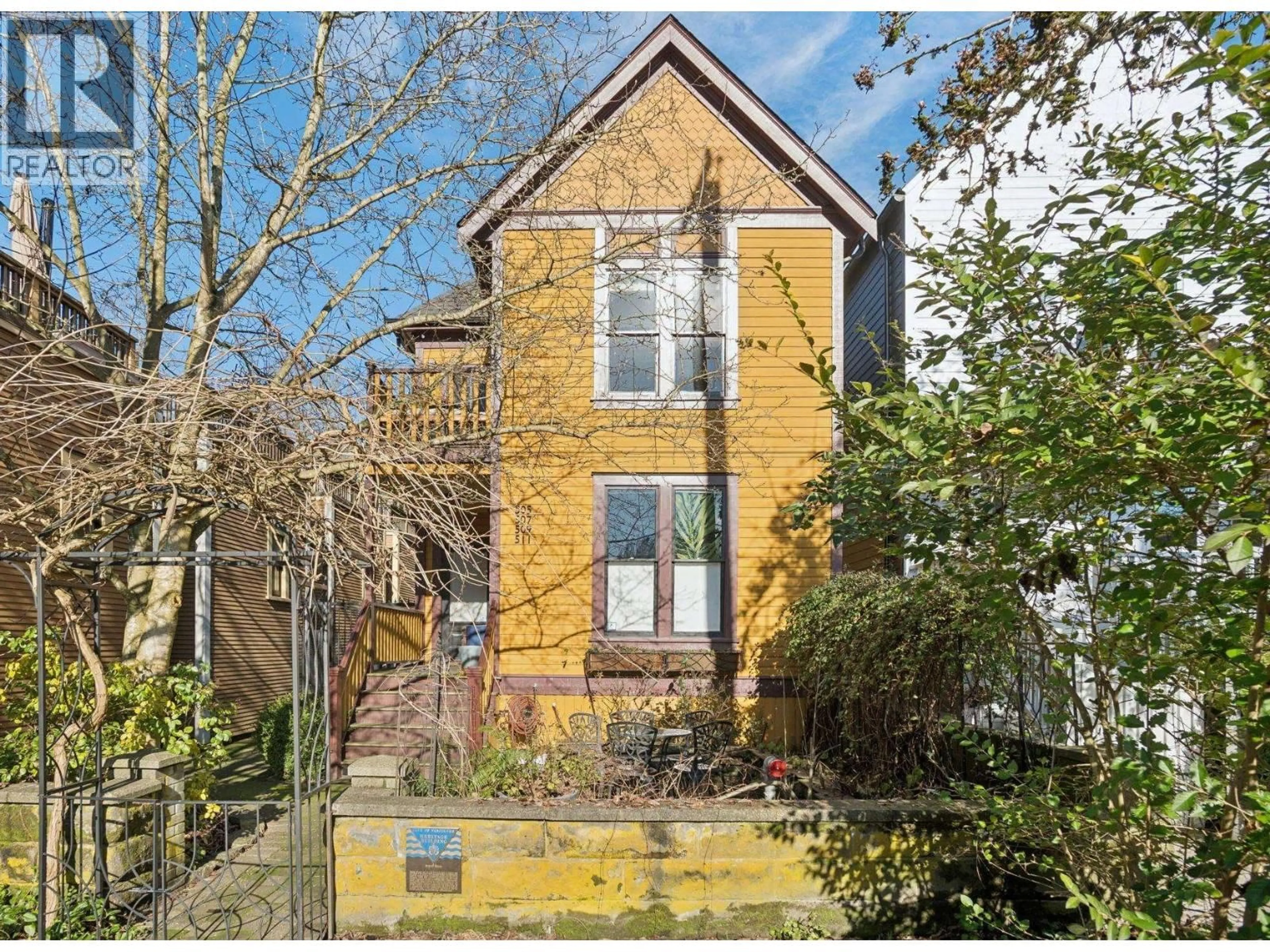 Home with brick exterior material, street for 509 UNION STREET, Vancouver British Columbia V6A2B7