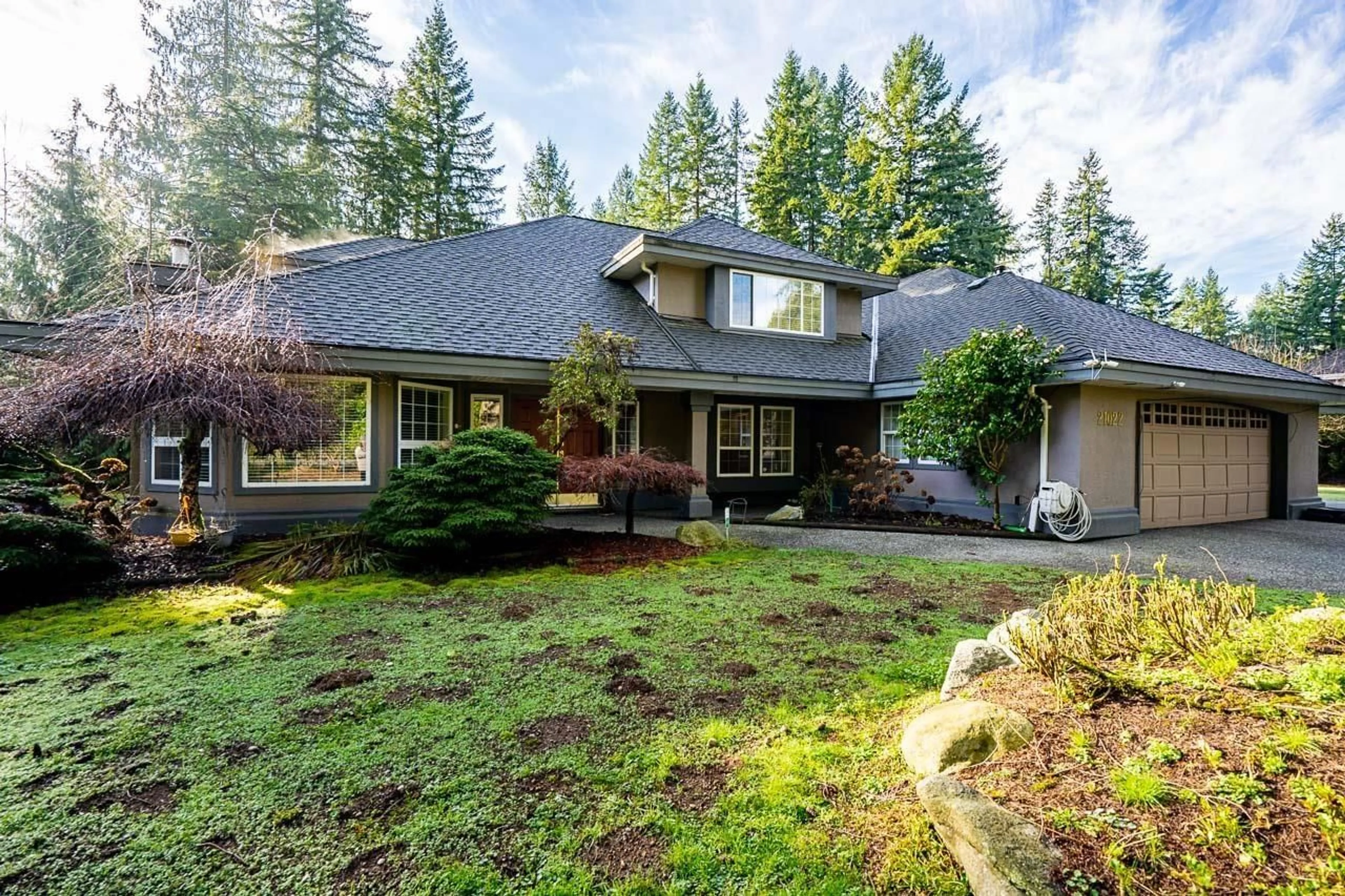 A pic from outside/outdoor area/front of a property/back of a property/a pic from drone, forest/trees view for 21022 42 AVENUE, Langley British Columbia V3A5A3