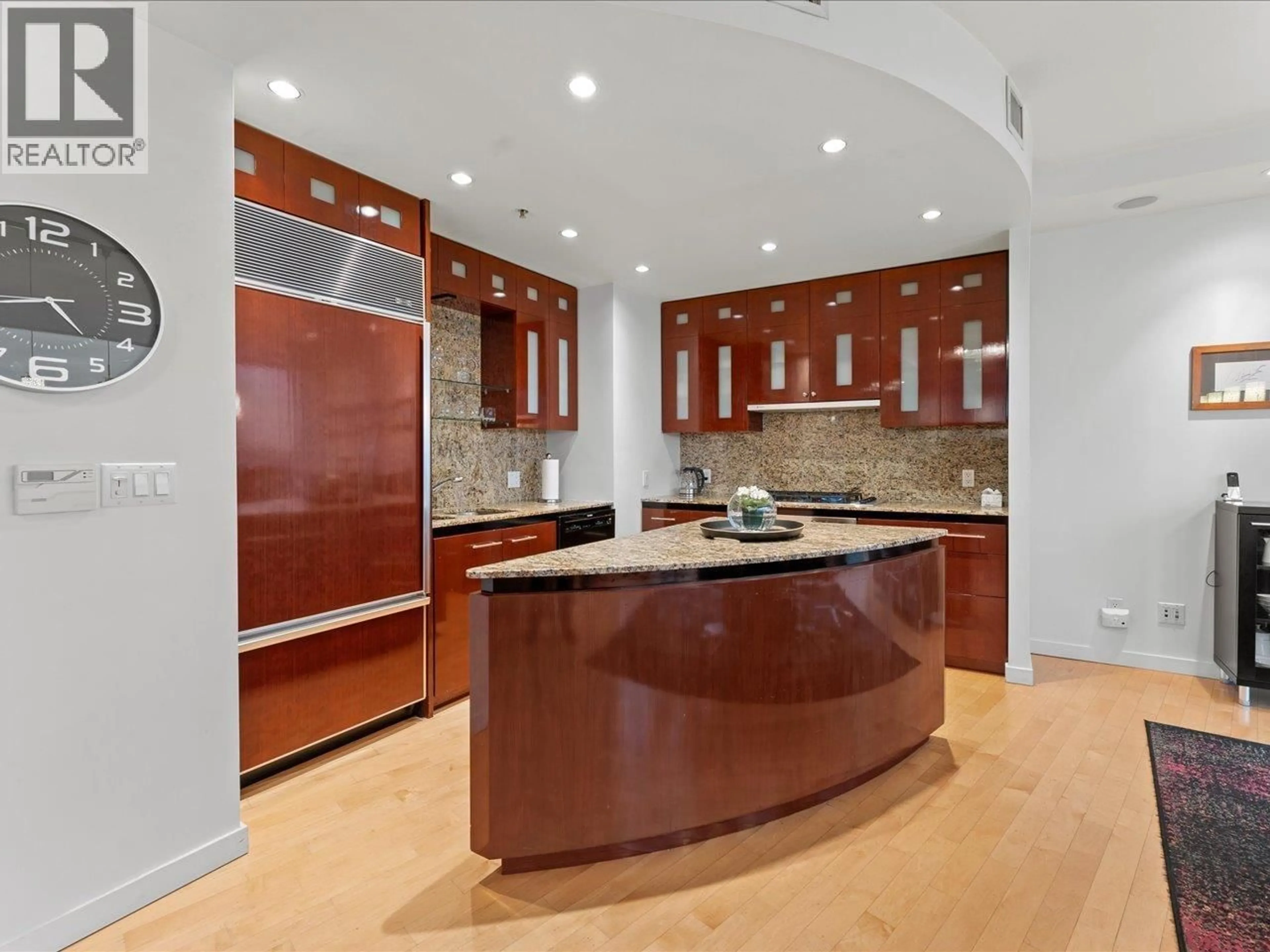 Contemporary kitchen, ceramic/tile floor for 3704 - 938 NELSON STREET, Vancouver British Columbia V6Z3A7