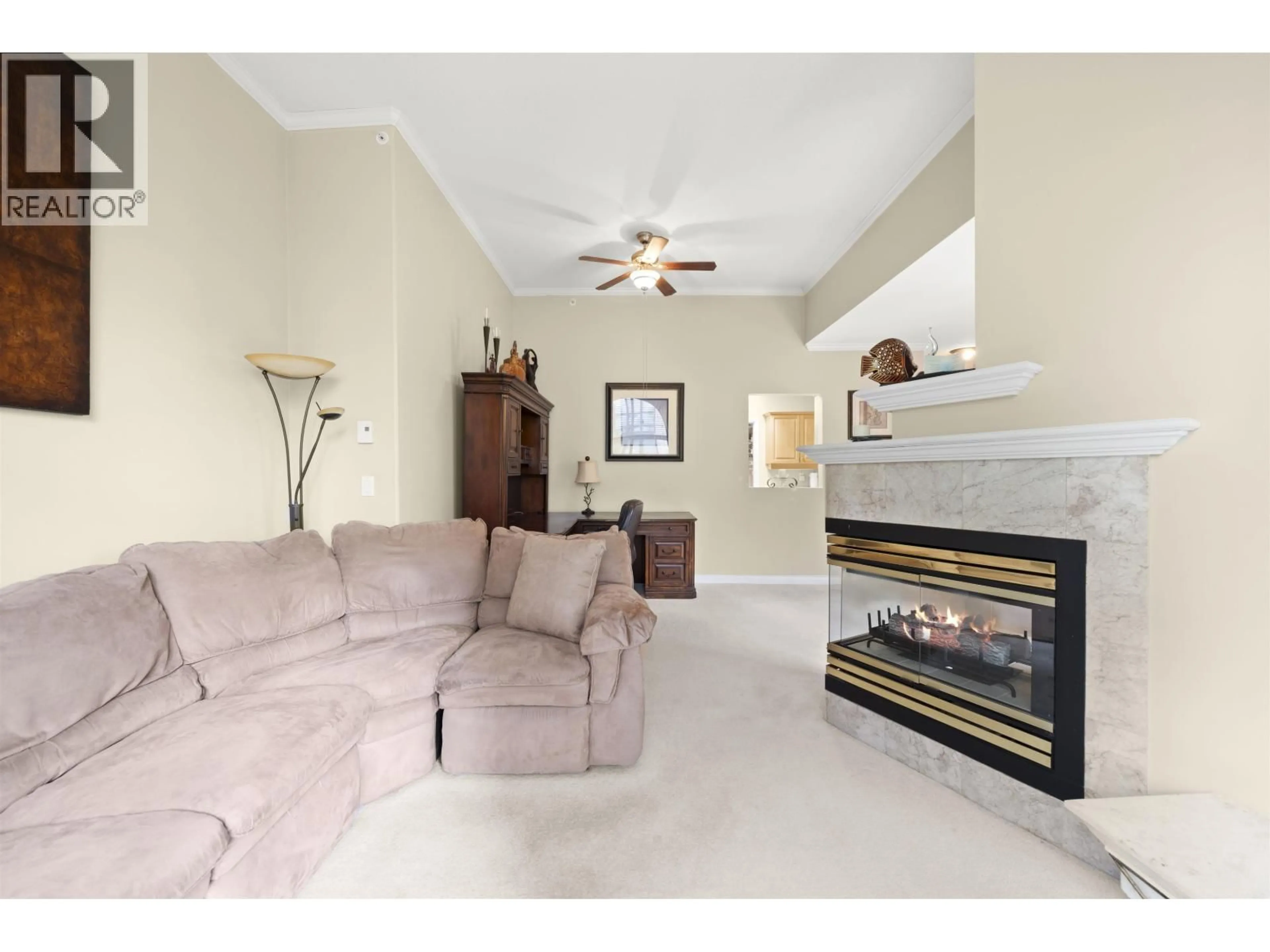 Living room with furniture, unknown for 423 - 1185 PACIFIC STREET, Coquitlam British Columbia V3B7Z2