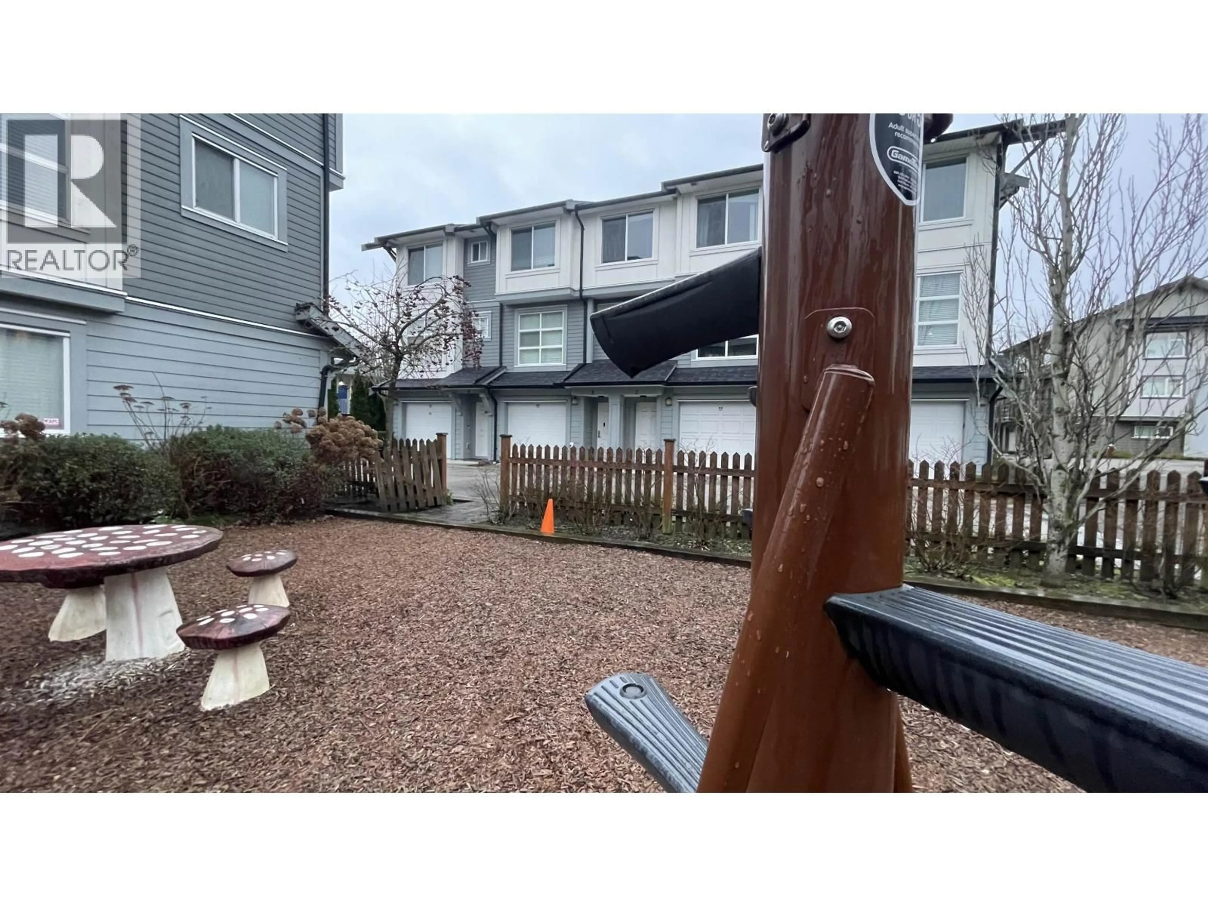 Unknown for 4 - 4099 NO. 4 ROAD, Richmond British Columbia V6X2M2