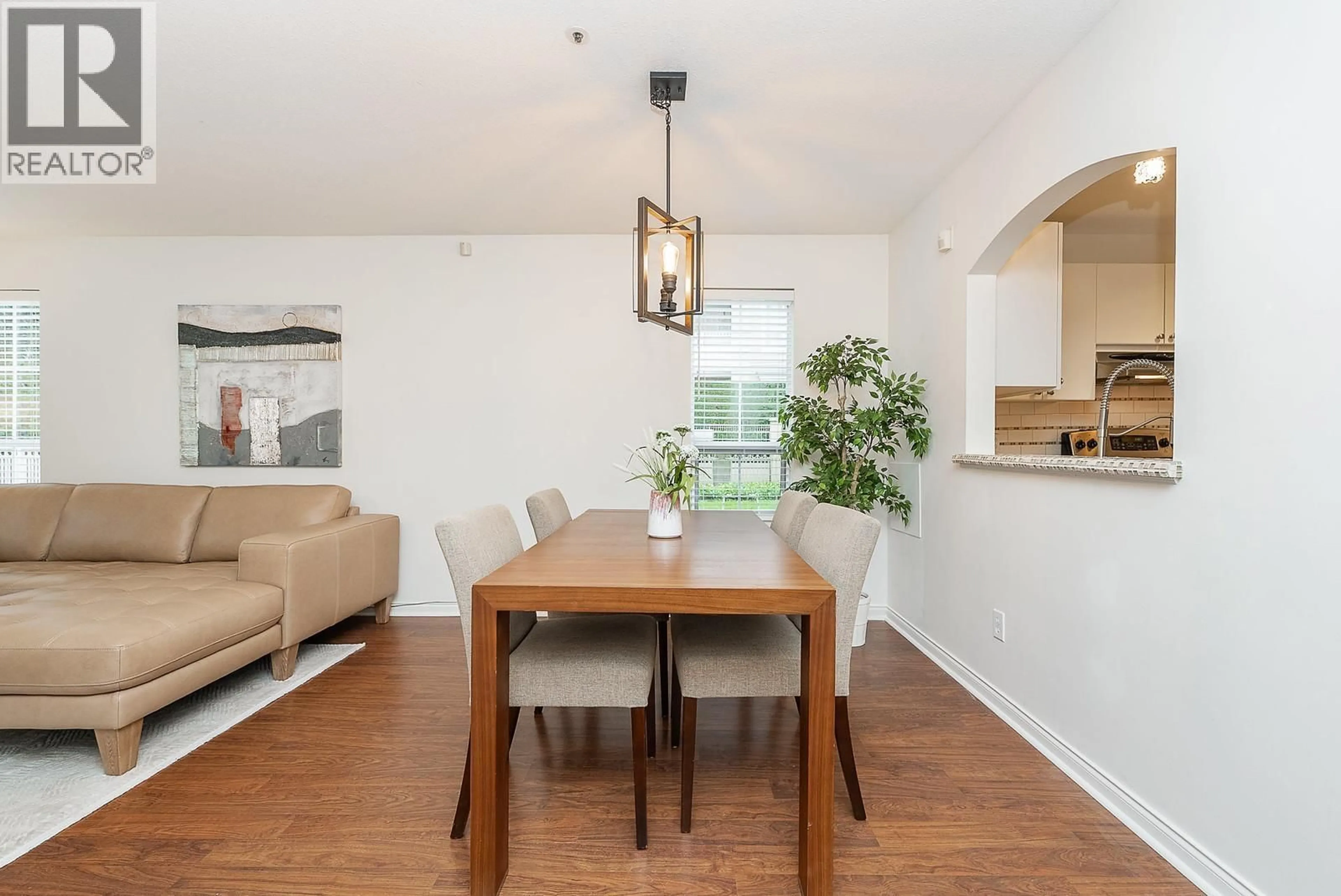 Dining room, wood/laminate floor for 101 - 2975 PRINCESS CRESCENT, Coquitlam British Columbia V3B7N3