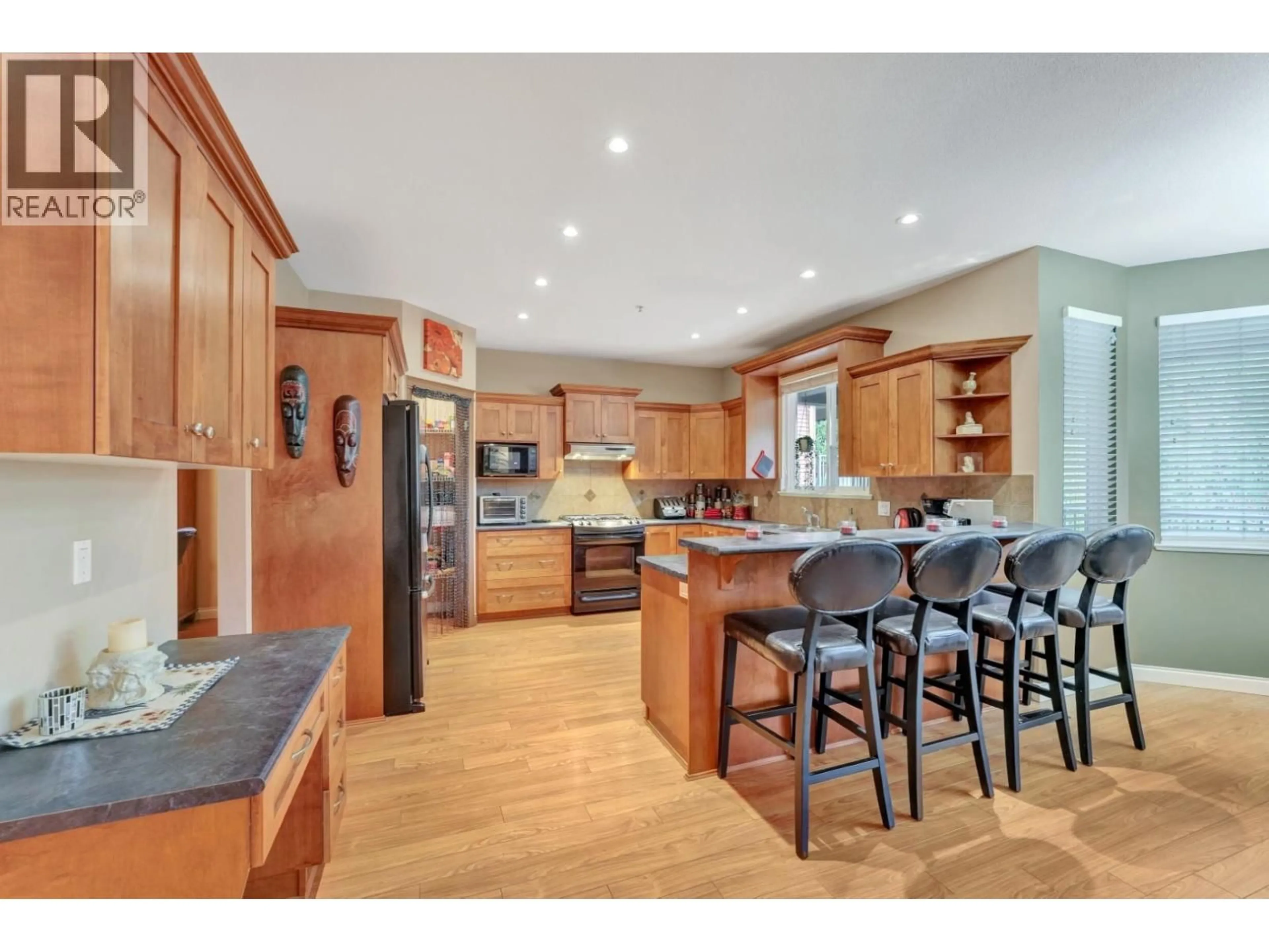 Open concept kitchen, unknown for 11378 240A STREET, Maple Ridge British Columbia V2W0A4