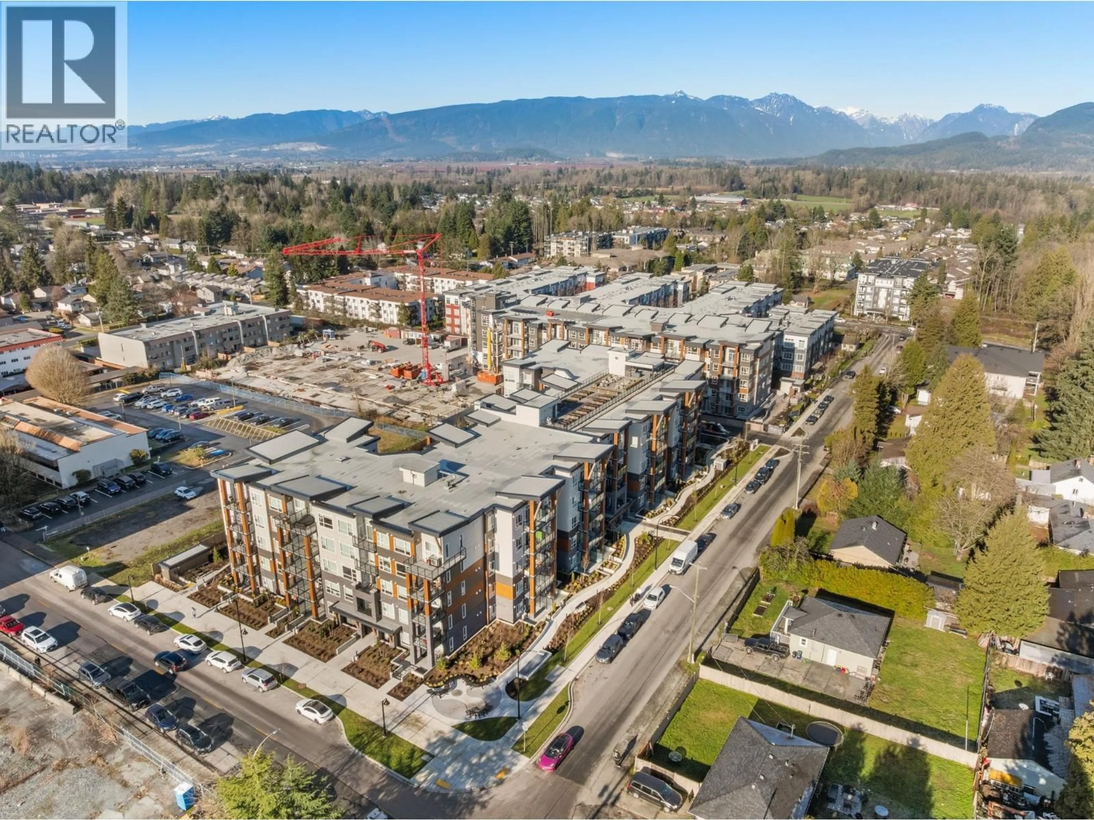 A pic from outside/outdoor area/front of a property/back of a property/a pic from drone, mountain view for 402 - 12109 223 STREET, Maple Ridge British Columbia V2X5Y6