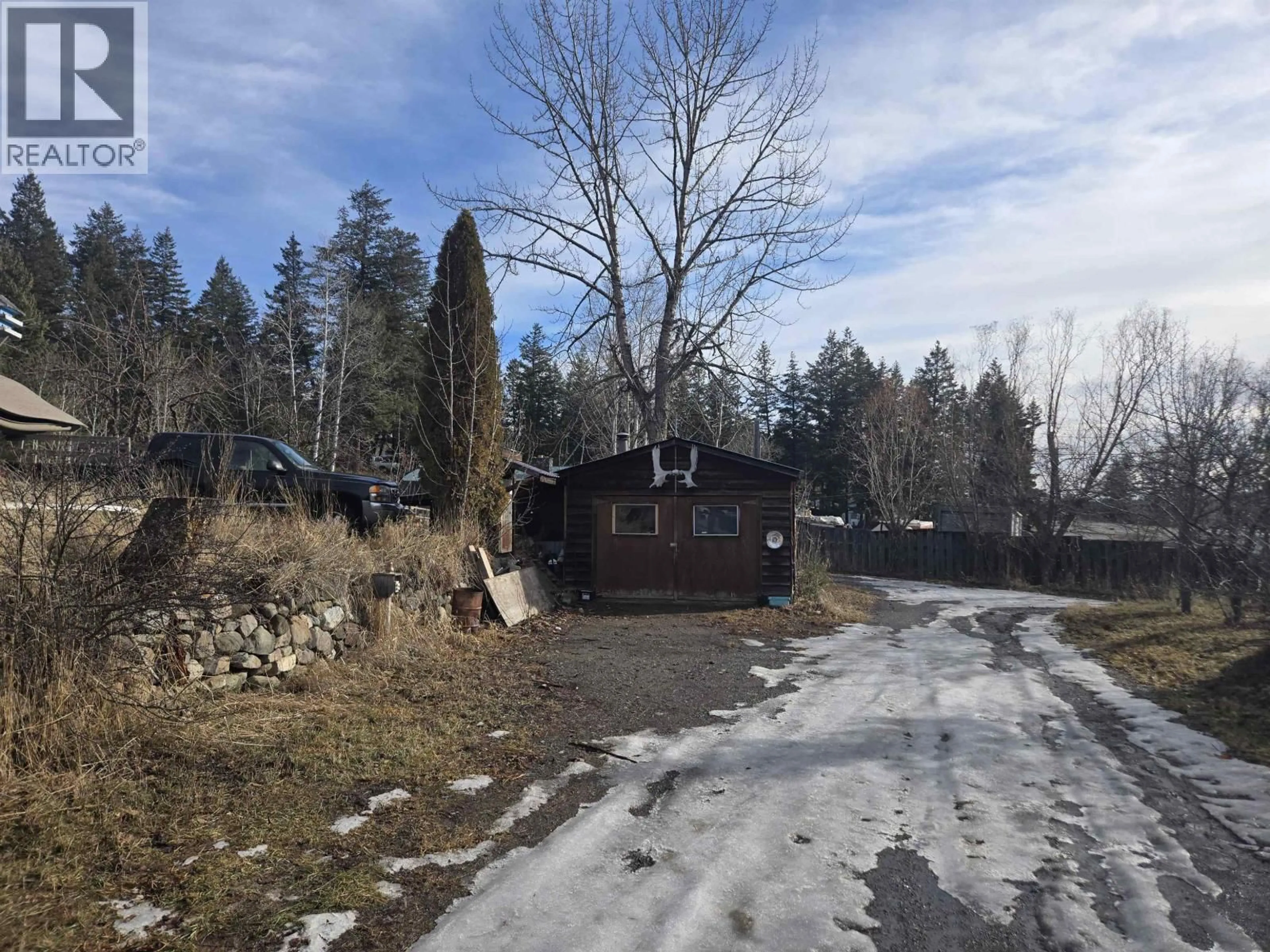 Shed for 3797 DODGE ROAD, Lac La Hache British Columbia V0K1T1