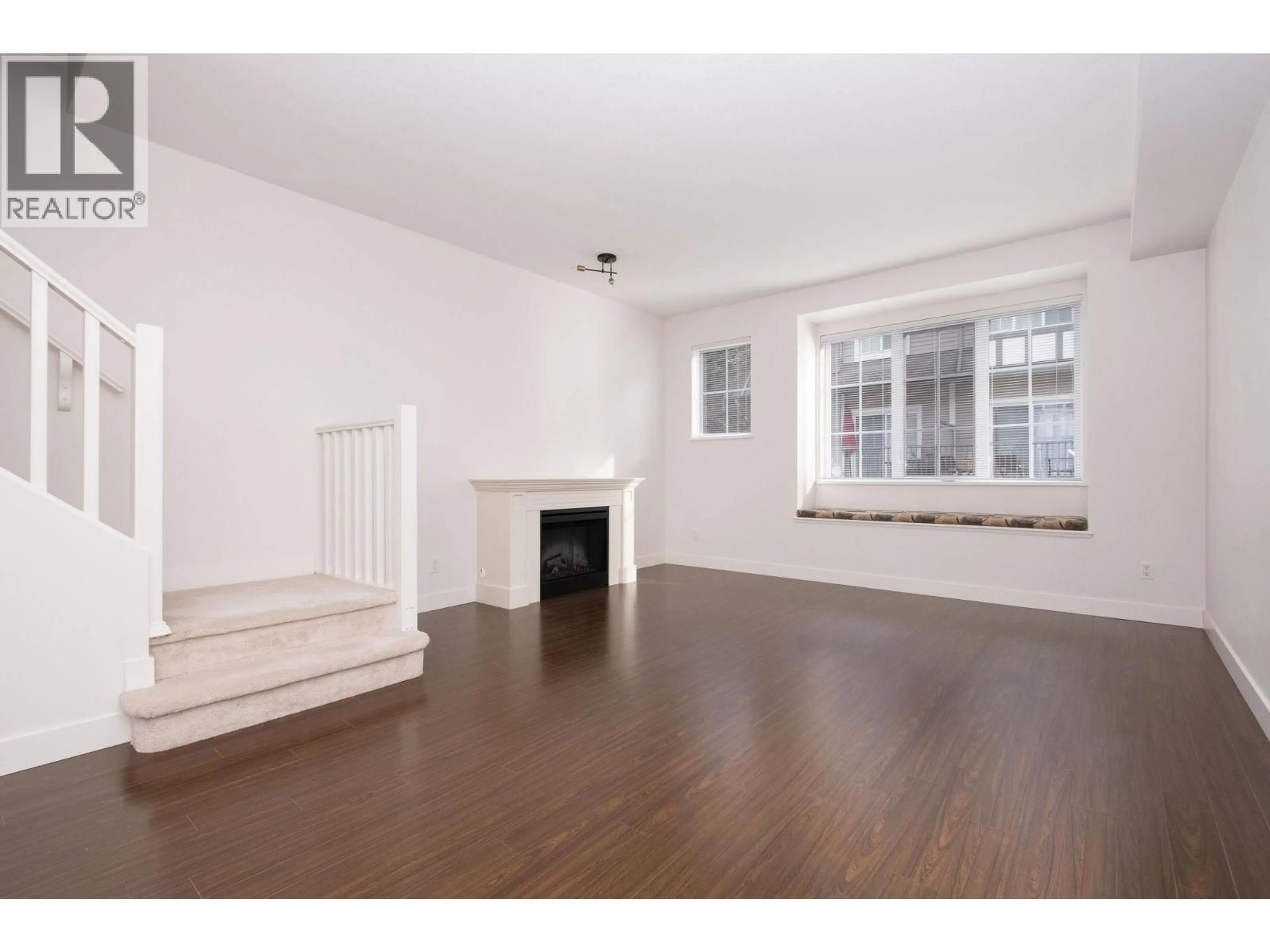 A pic of a room for 24 - 8533 CUMBERLAND PLACE, Burnaby British Columbia V3N5C1