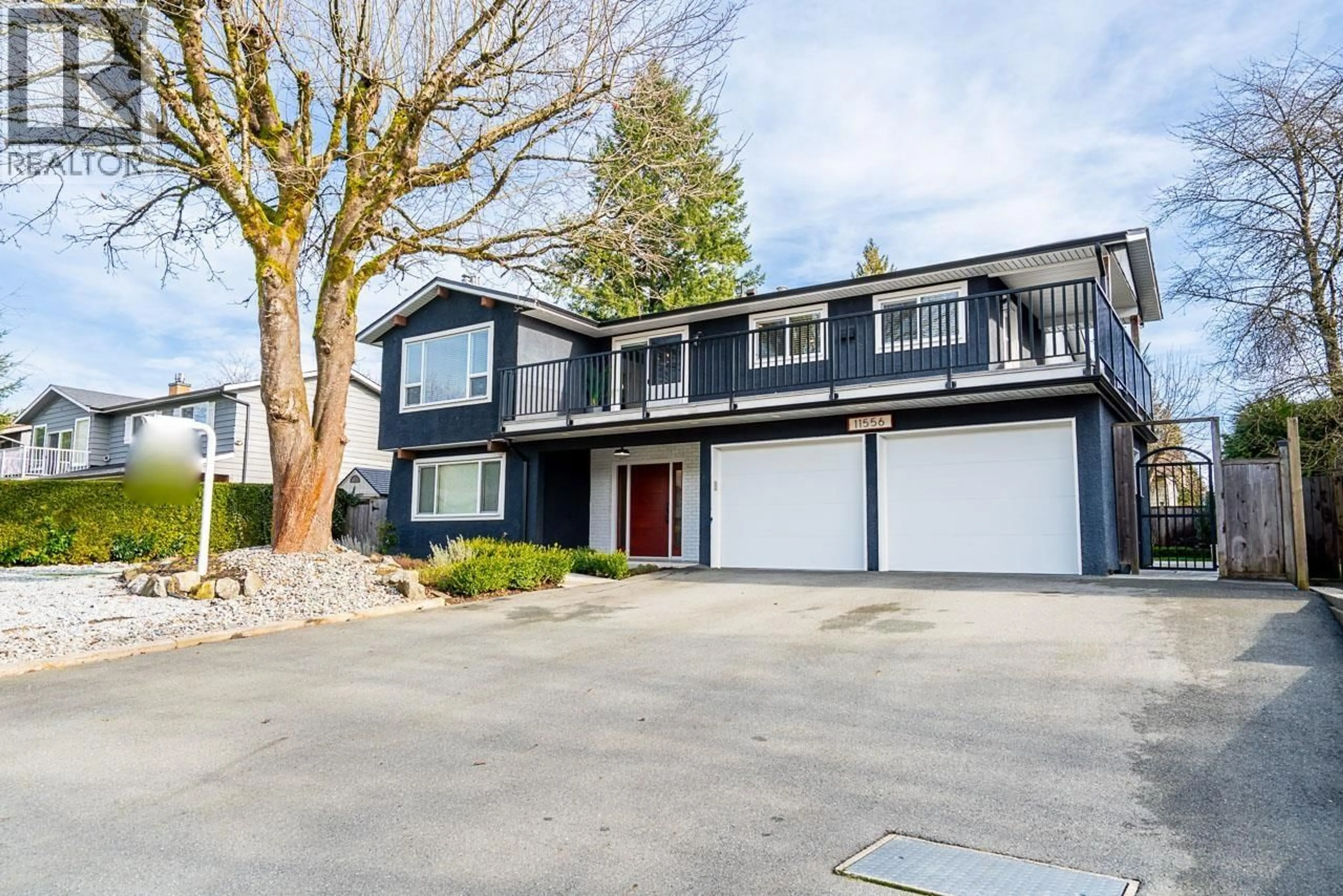 Home with vinyl exterior material, street for 11556 197A STREET, Pitt Meadows British Columbia V3Y1P2