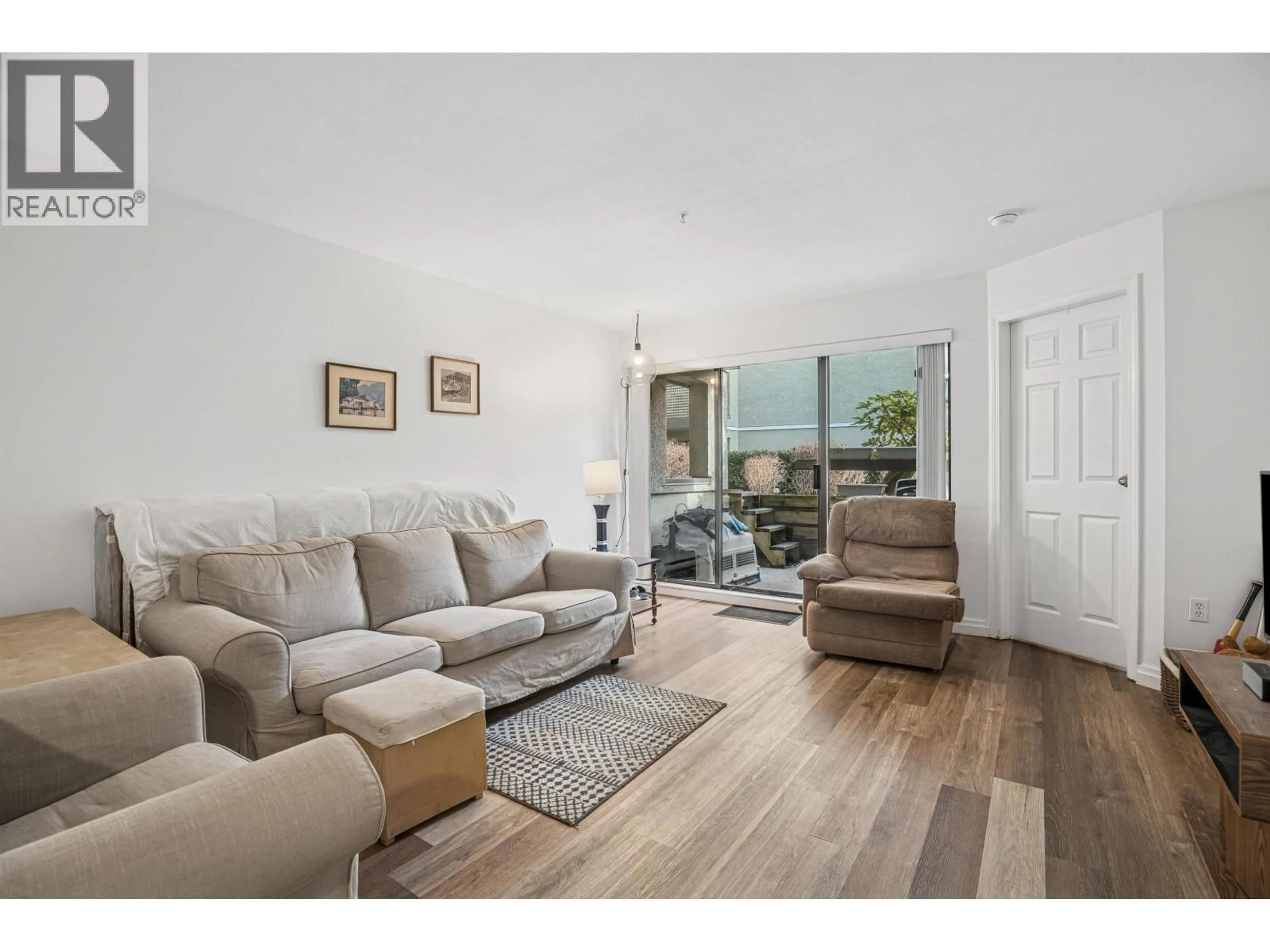 Living room with furniture, unknown for 108 - 1200 PACIFIC STREET, Coquitlam British Columbia V3B6K2