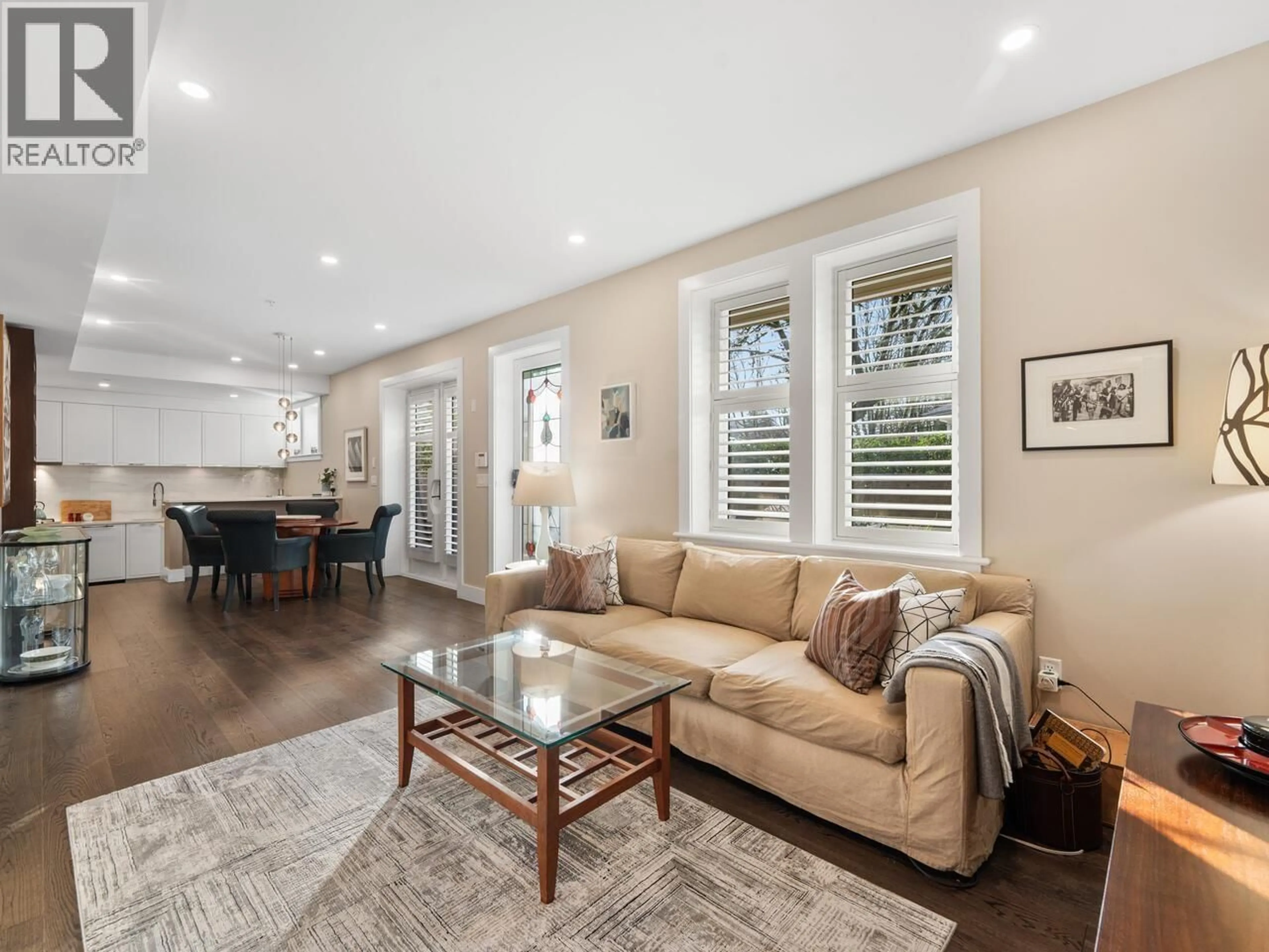 Living room with furniture, unknown for 2898 YUKON STREET, Vancouver British Columbia V5Y3R2