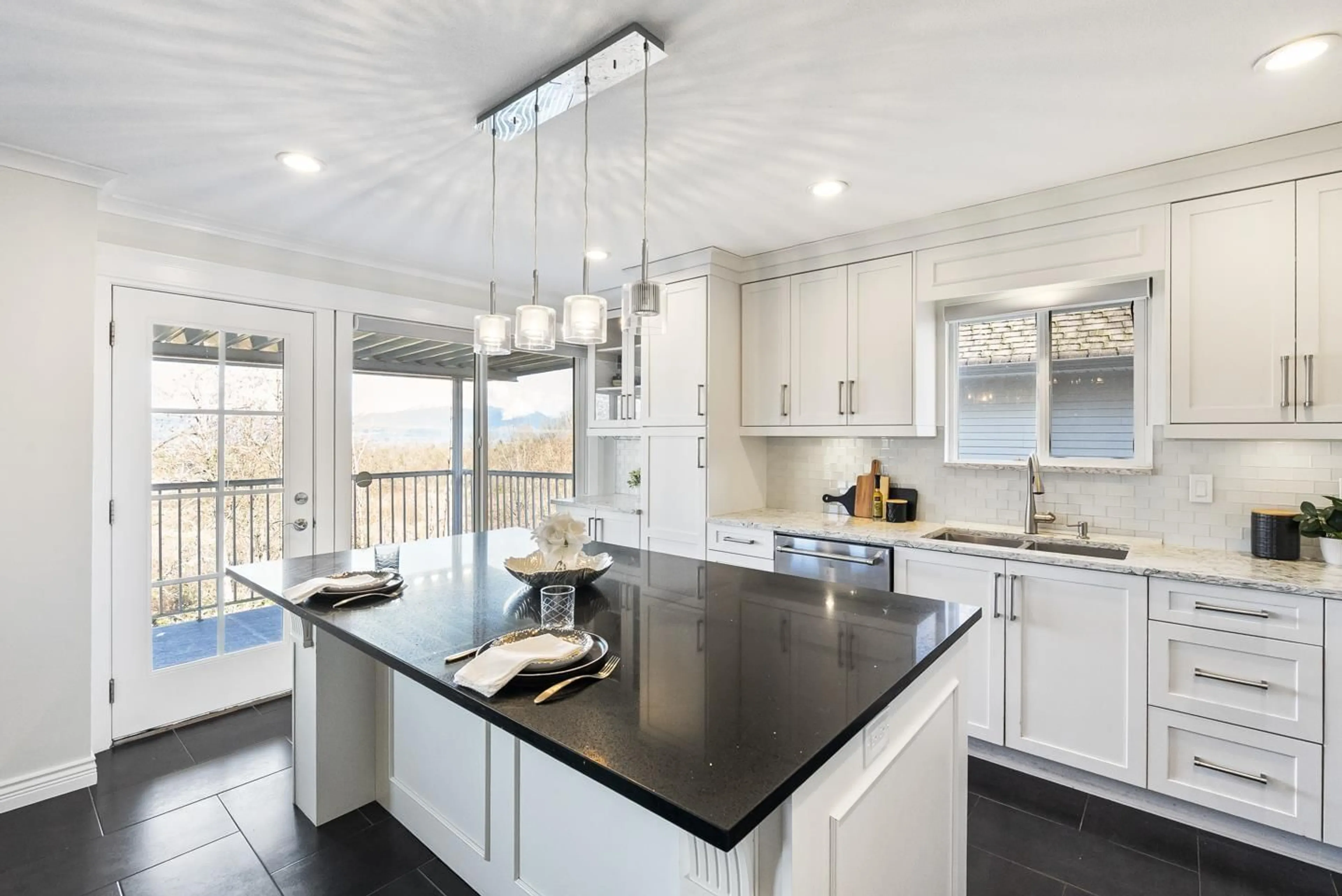 Open concept kitchen, unknown for 31605 HARMONY COURT, Abbotsford British Columbia V2T6S7