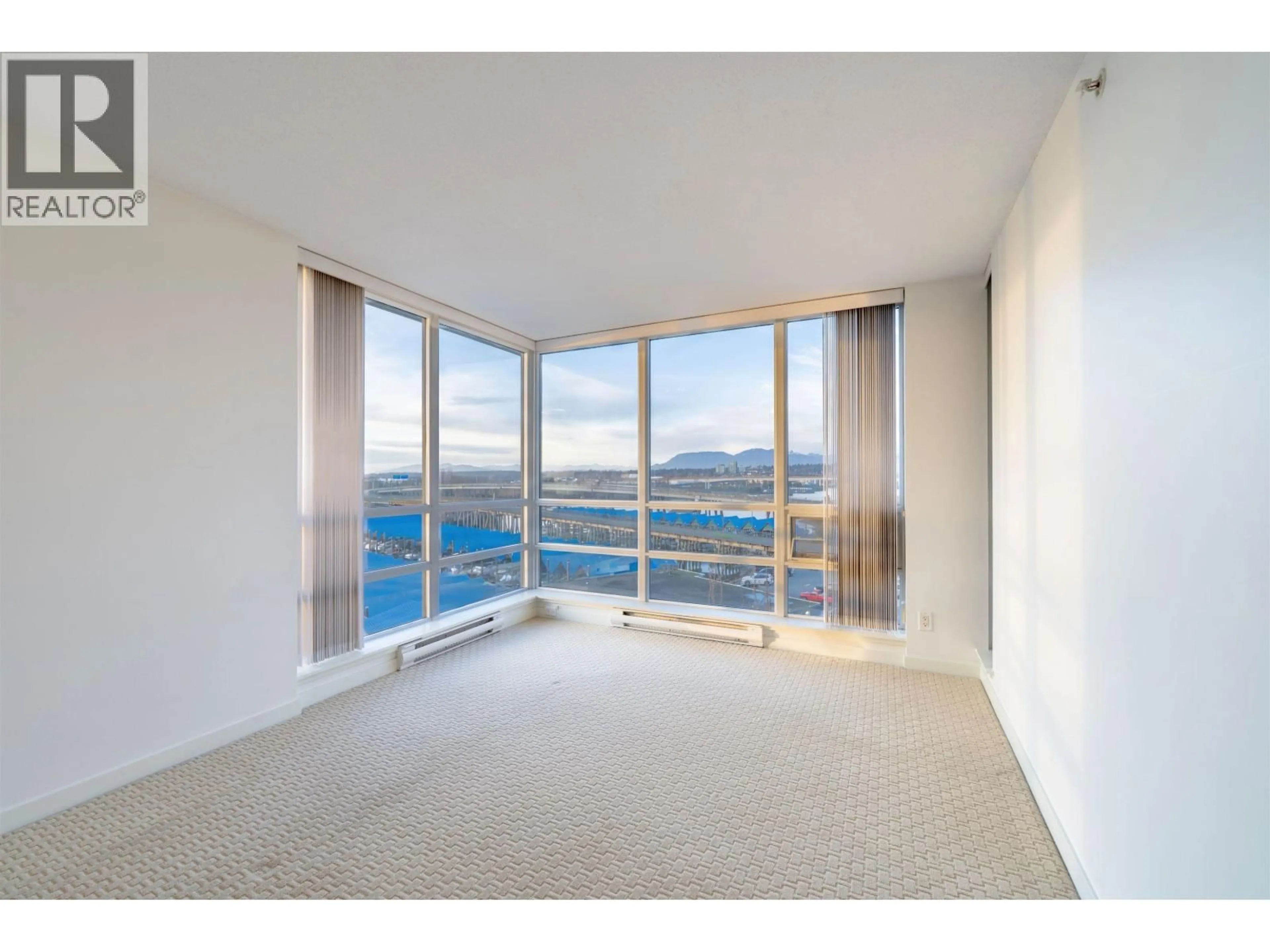 A pic of a room for 808 - 3333 CORVETTE WAY, Richmond British Columbia V6X0E3