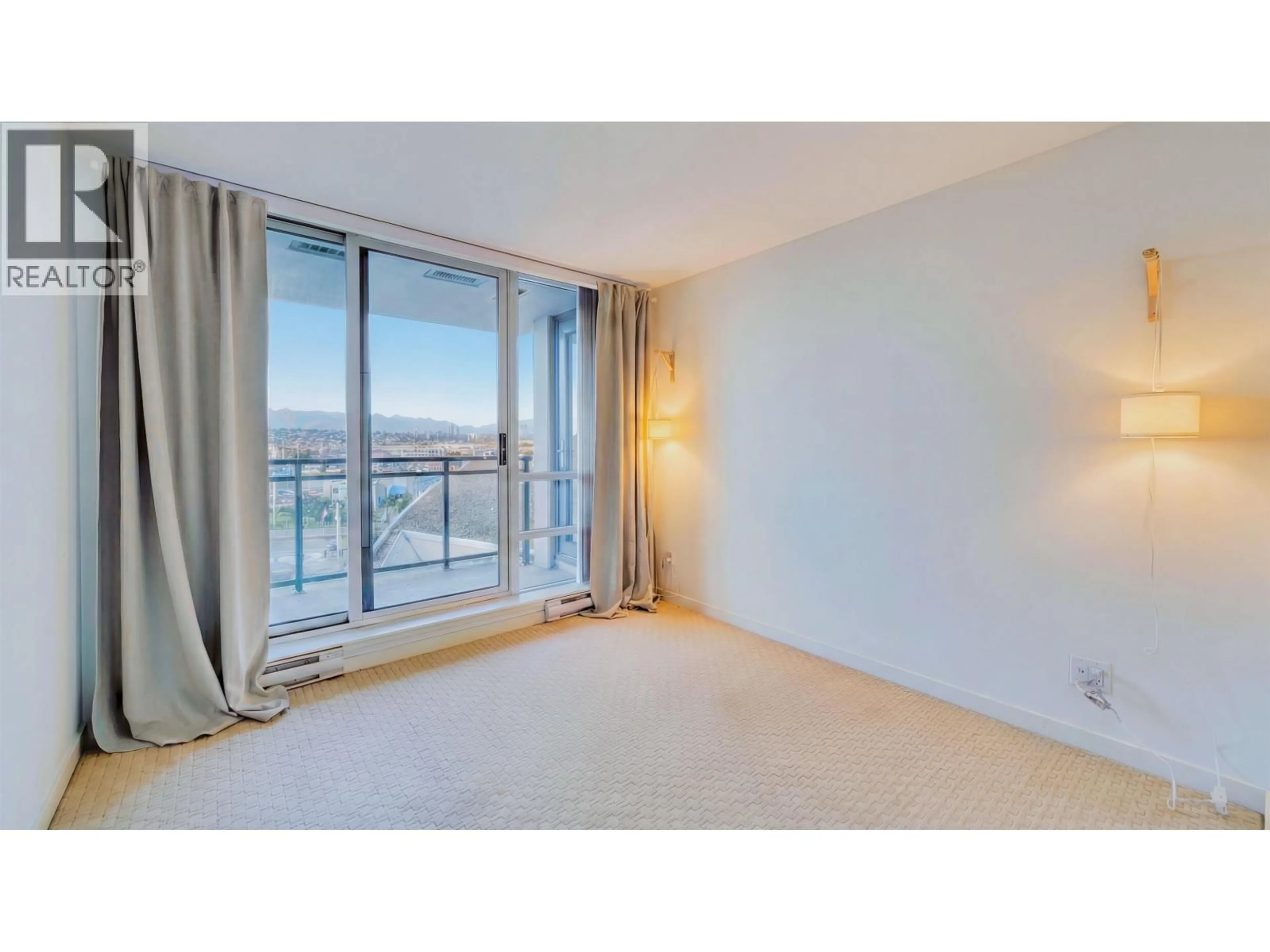 A pic of a room for 808 - 3333 CORVETTE WAY, Richmond British Columbia V6X0E3