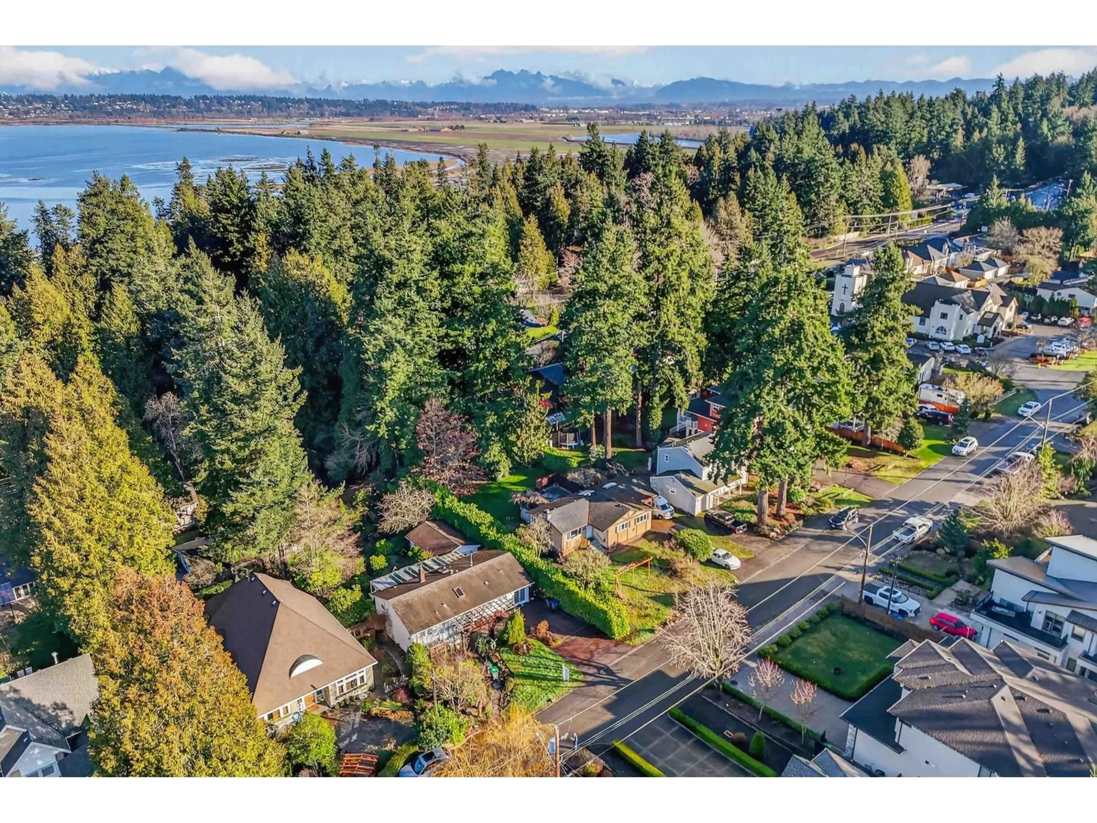 A pic from outside/outdoor area/front of a property/back of a property/a pic from drone, water/lake/river/ocean view for 12645 27A AVENUE, Surrey British Columbia V4A2N4