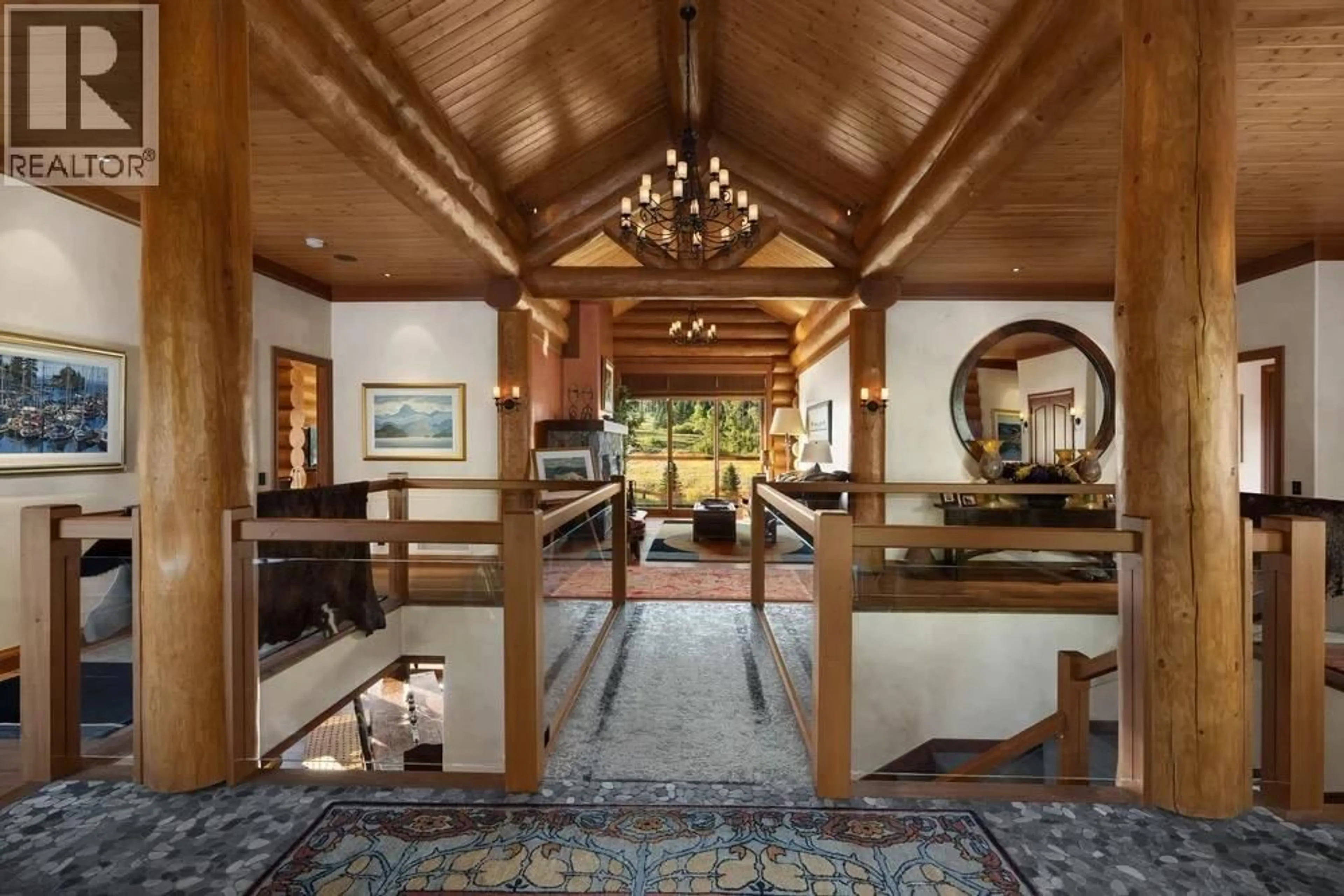 Indoor foyer for 5957 THORSTEINSON ROAD, Forest Grove British Columbia V0K2E0