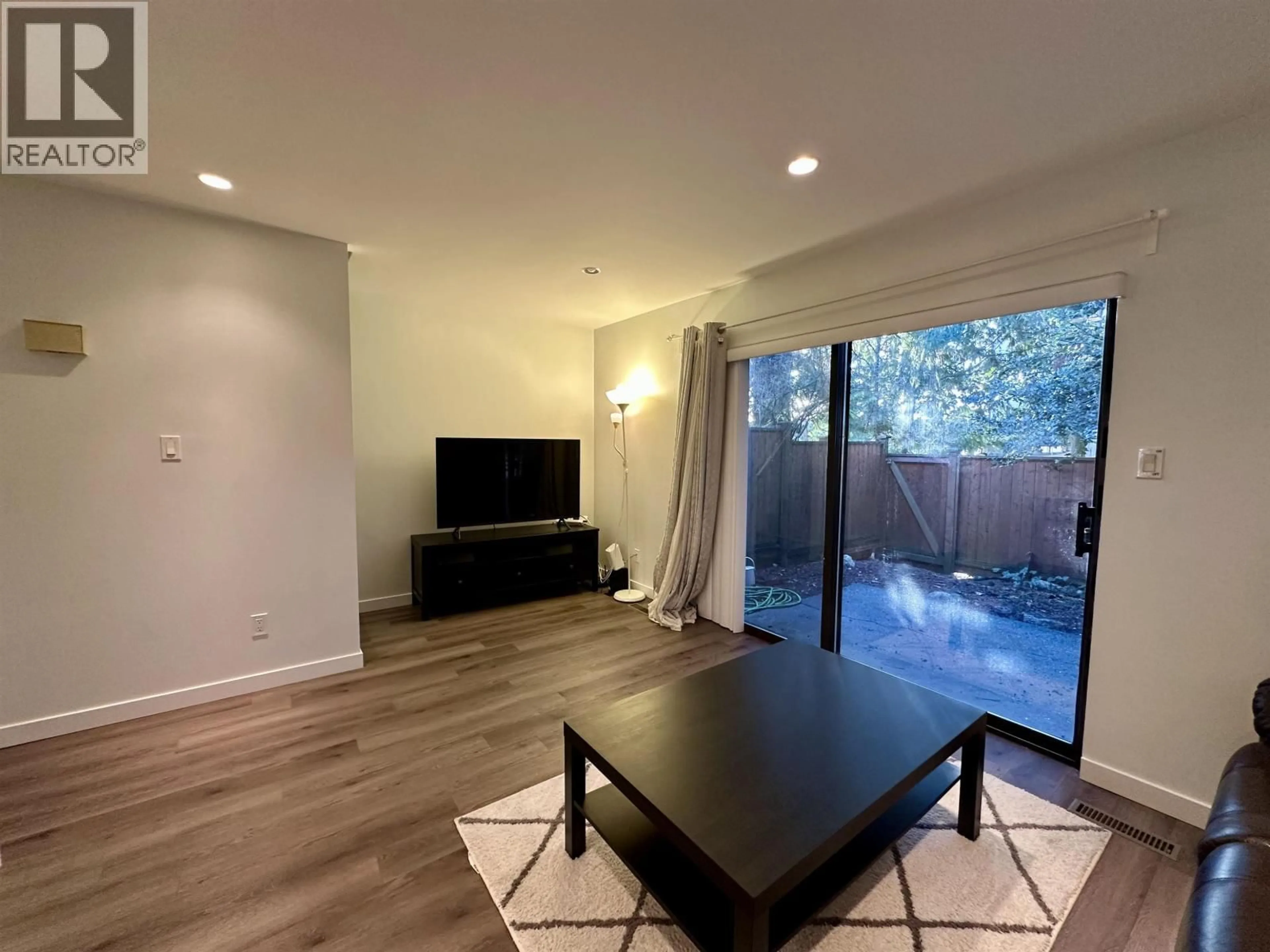 A pic of a room for 106 - 511 GATENSBURY STREET, Coquitlam British Columbia V3J5E7