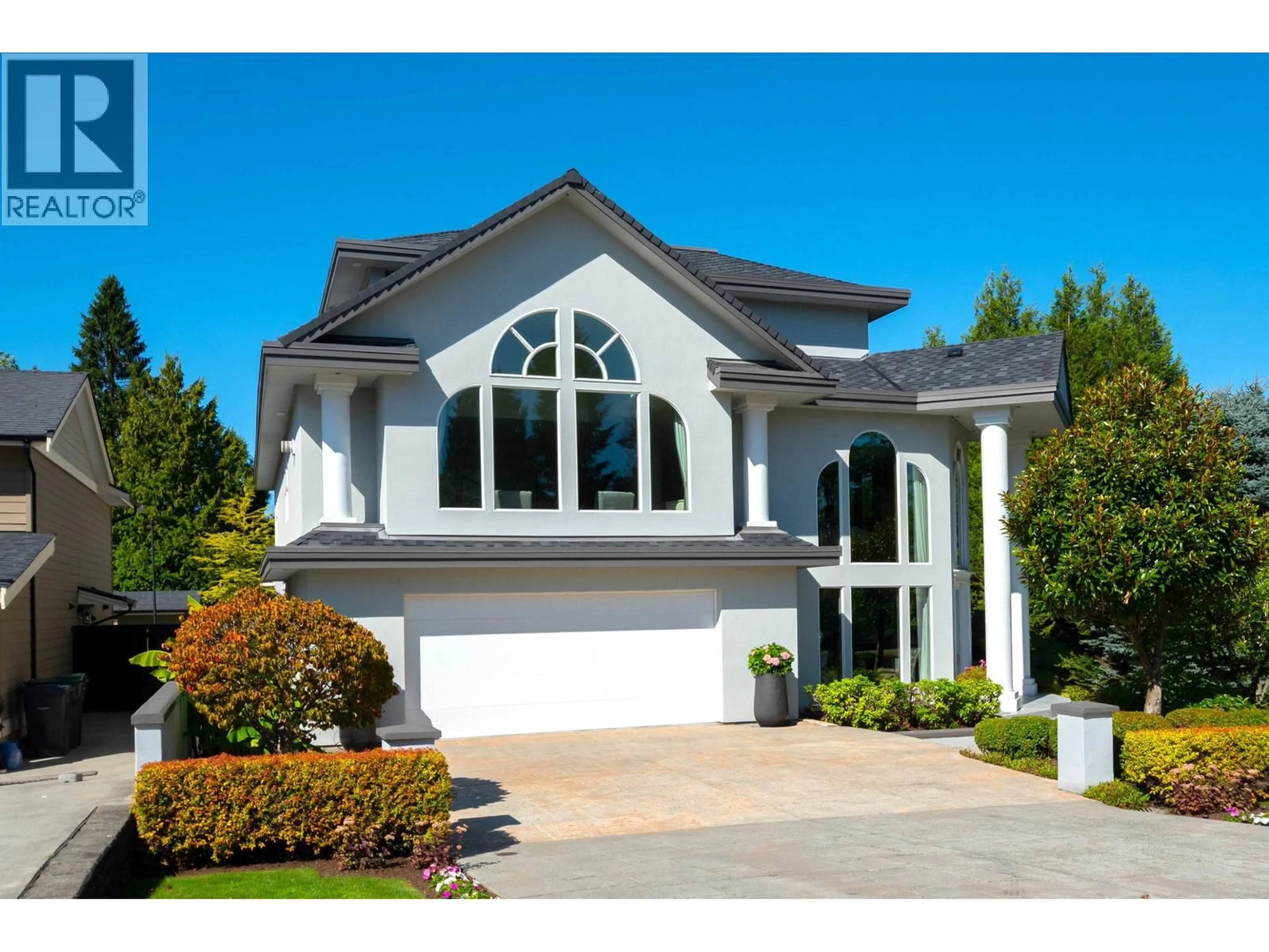 Home with vinyl exterior material, street for 1131 MILFORD AVENUE, Coquitlam British Columbia V3J2V4