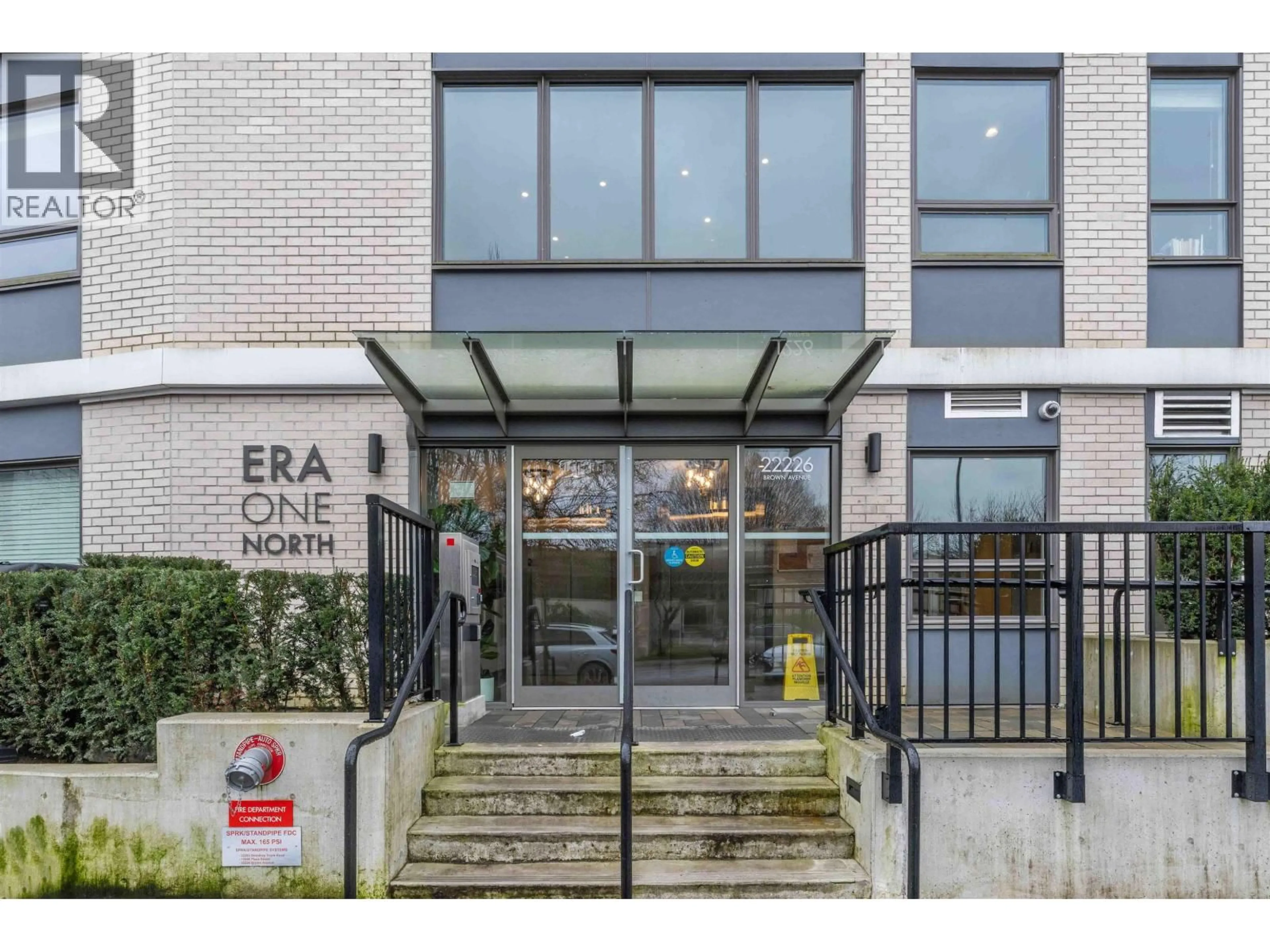 Indoor foyer for 201 - 22226 BROWN AVENUE, Maple Ridge British Columbia V2X4R2