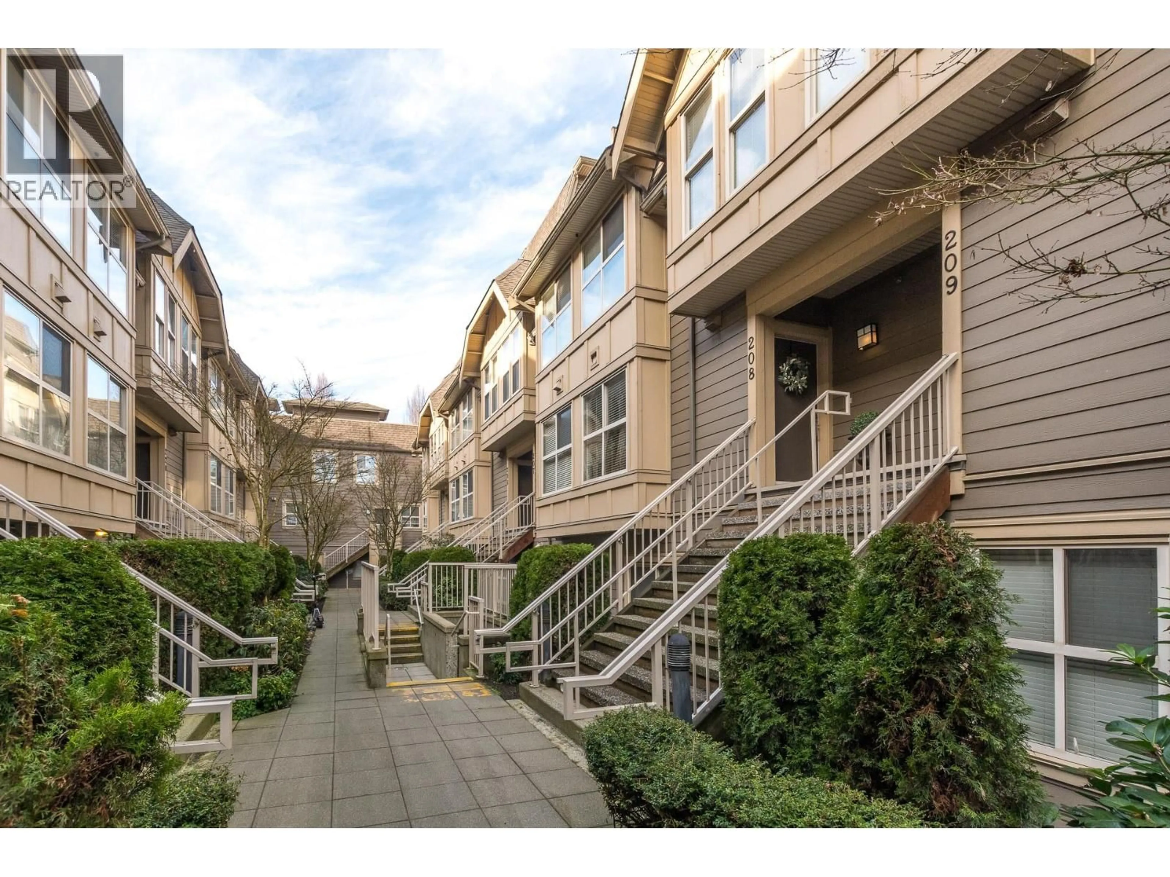 Patio, street for 208 - 2110 ROWLAND STREET, Port Coquitlam British Columbia V3C0C2