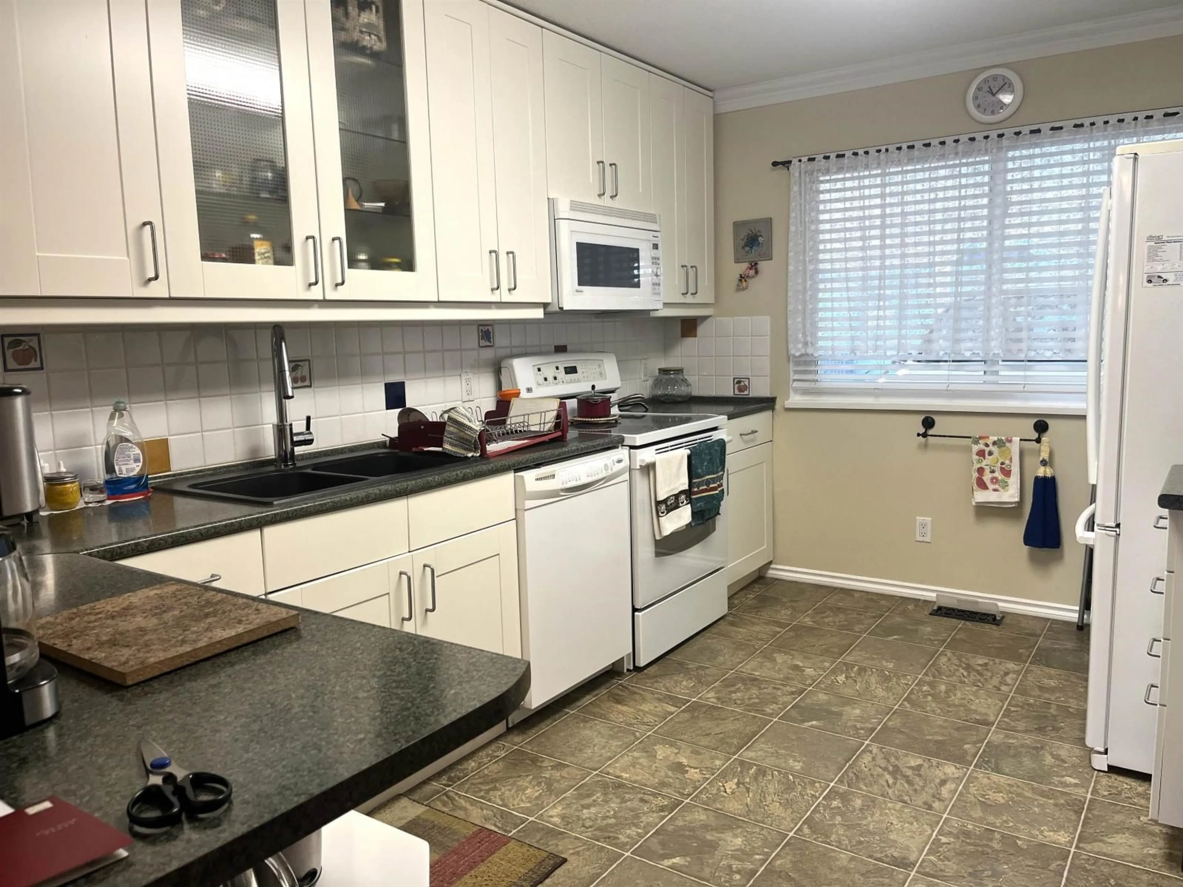 Standard kitchen, ceramic/tile floor for 130 - 7610 EVANS ROAD, Chilliwack British Columbia V2R8K6