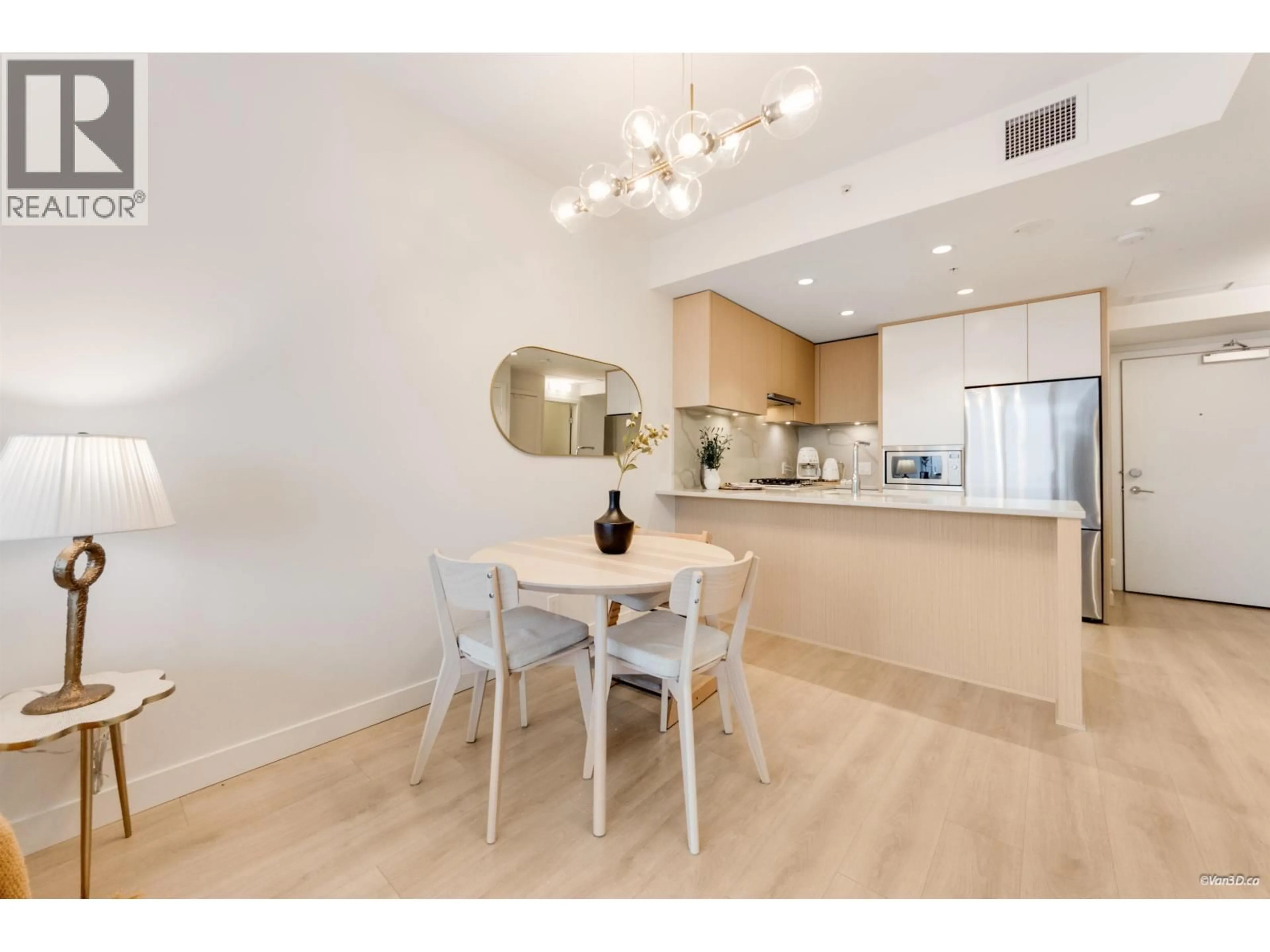 Unknown for 2505 - 567 CLARKE ROAD, Coquitlam British Columbia V3J0K7