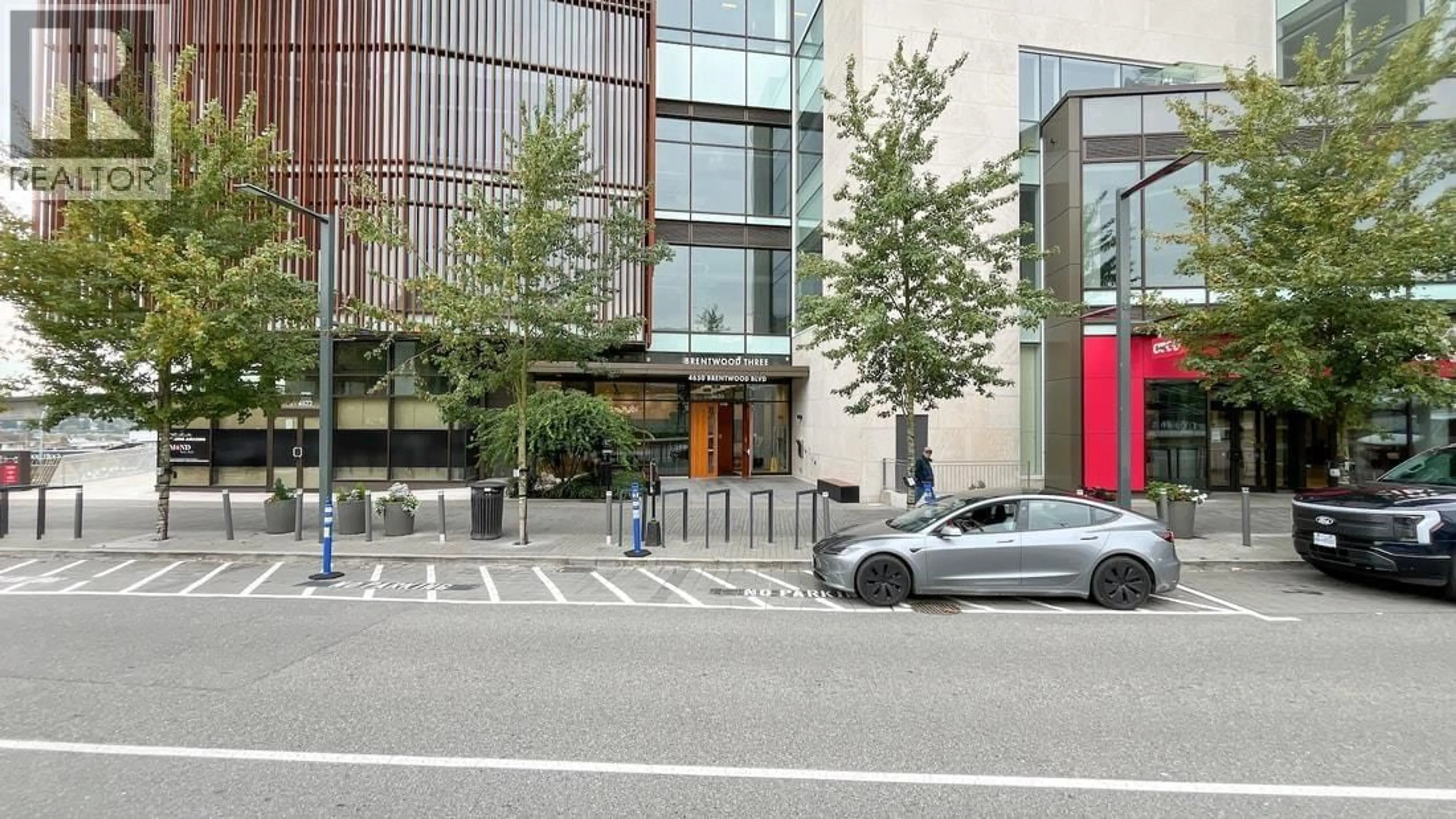 Unknown for 4911 - 4650 BRENTWOOD BOULEVARD, Burnaby British Columbia V5C0M3