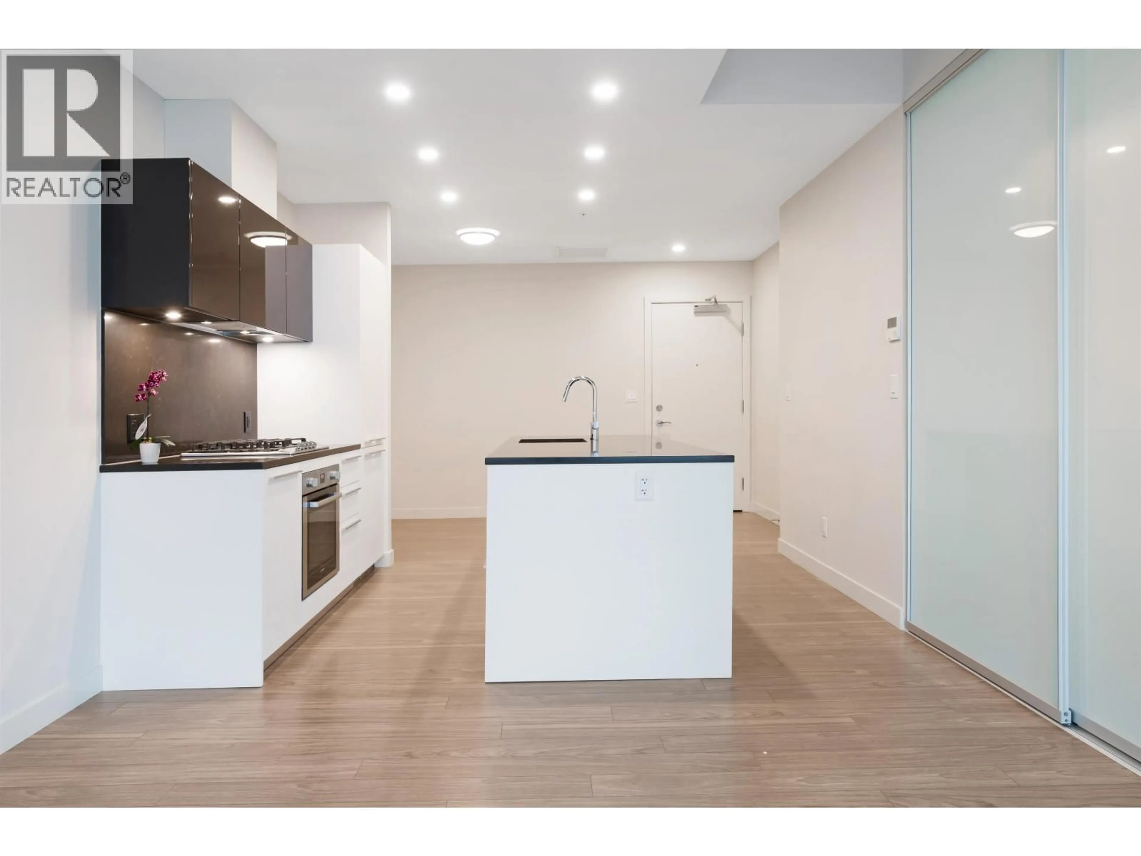 Unknown for 3206 - 6383 MCKAY AVENUE, Burnaby British Columbia V5H0H8