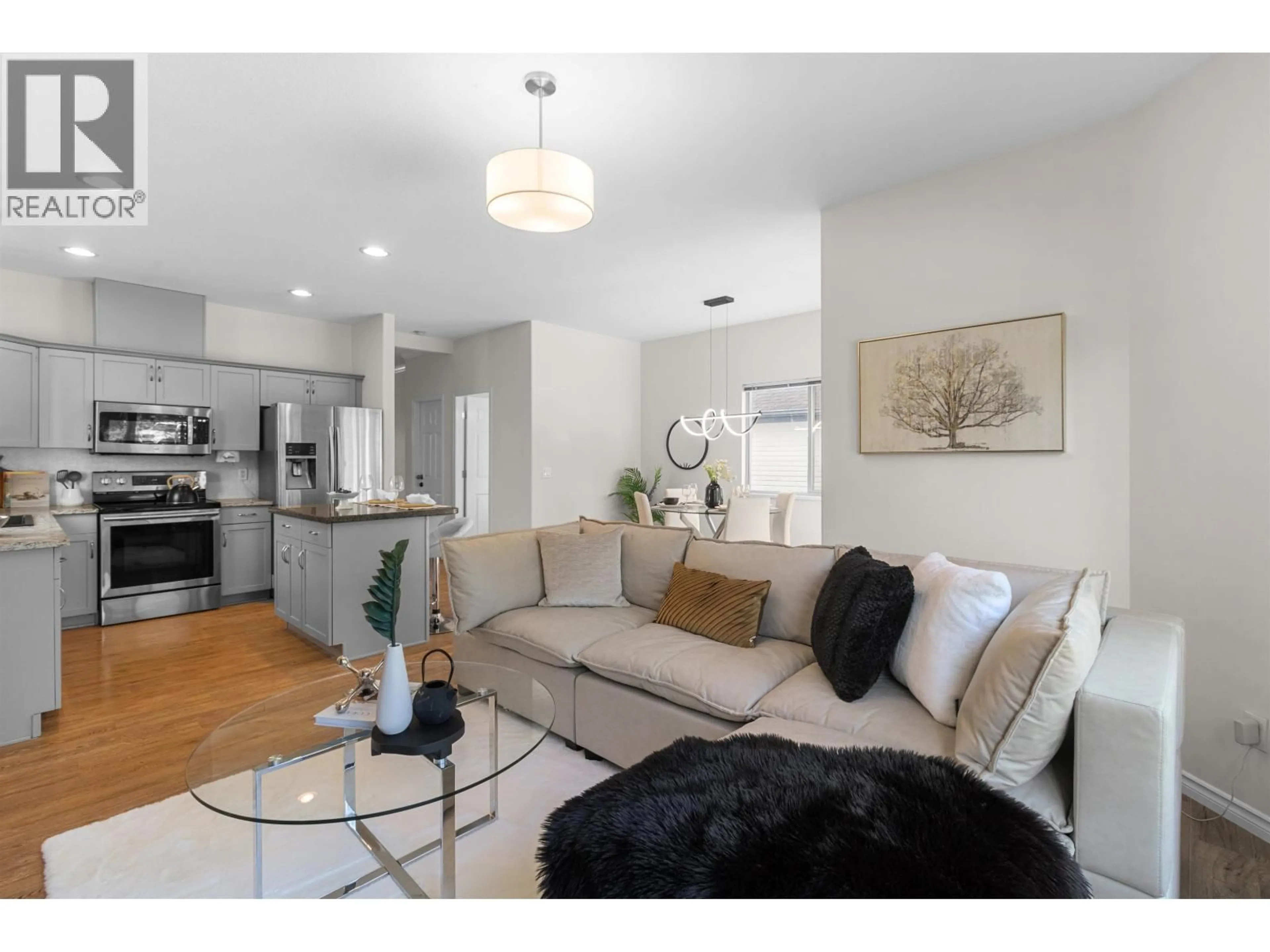 Living room with furniture, unknown for 22783 116 AVENUE, Maple Ridge British Columbia V2X3N6