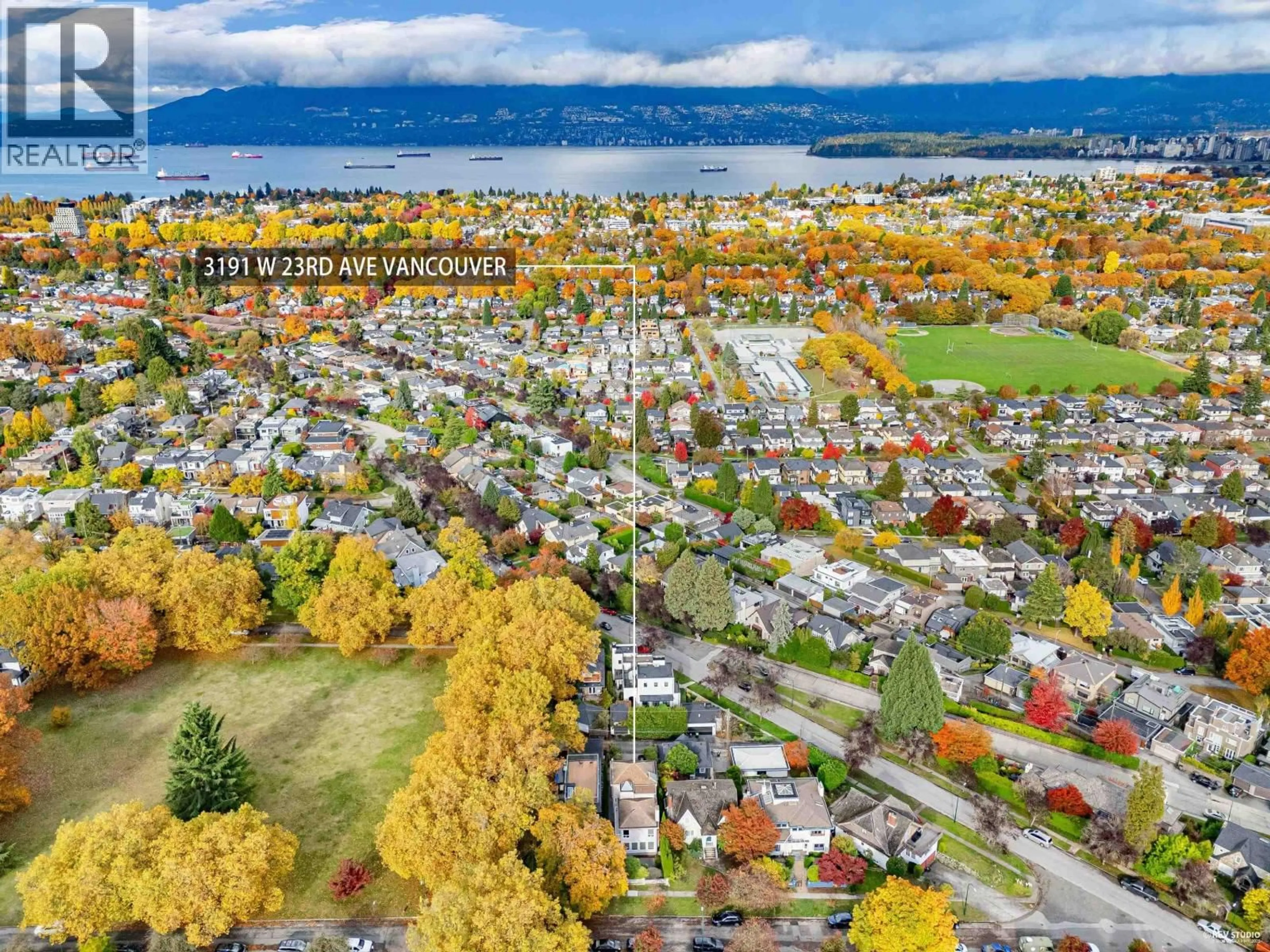 A pic from outside/outdoor area/front of a property/back of a property/a pic from drone, mountain view for 3191 23RD AVENUE, Vancouver British Columbia V6L1P7