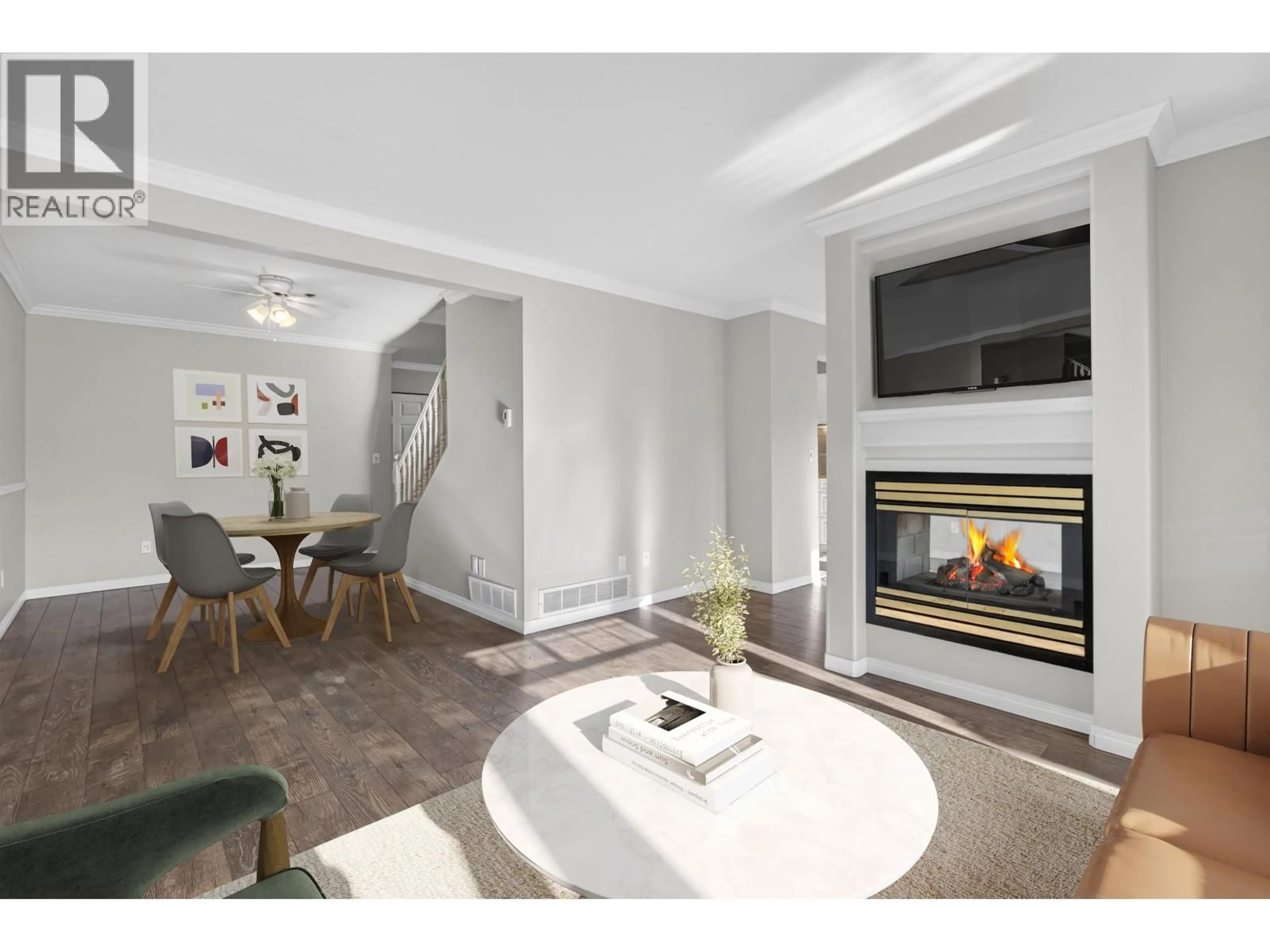 Living room with furniture, unknown for 22 - 19051 119TH AVENUE, Pitt Meadows British Columbia V3Y2M8