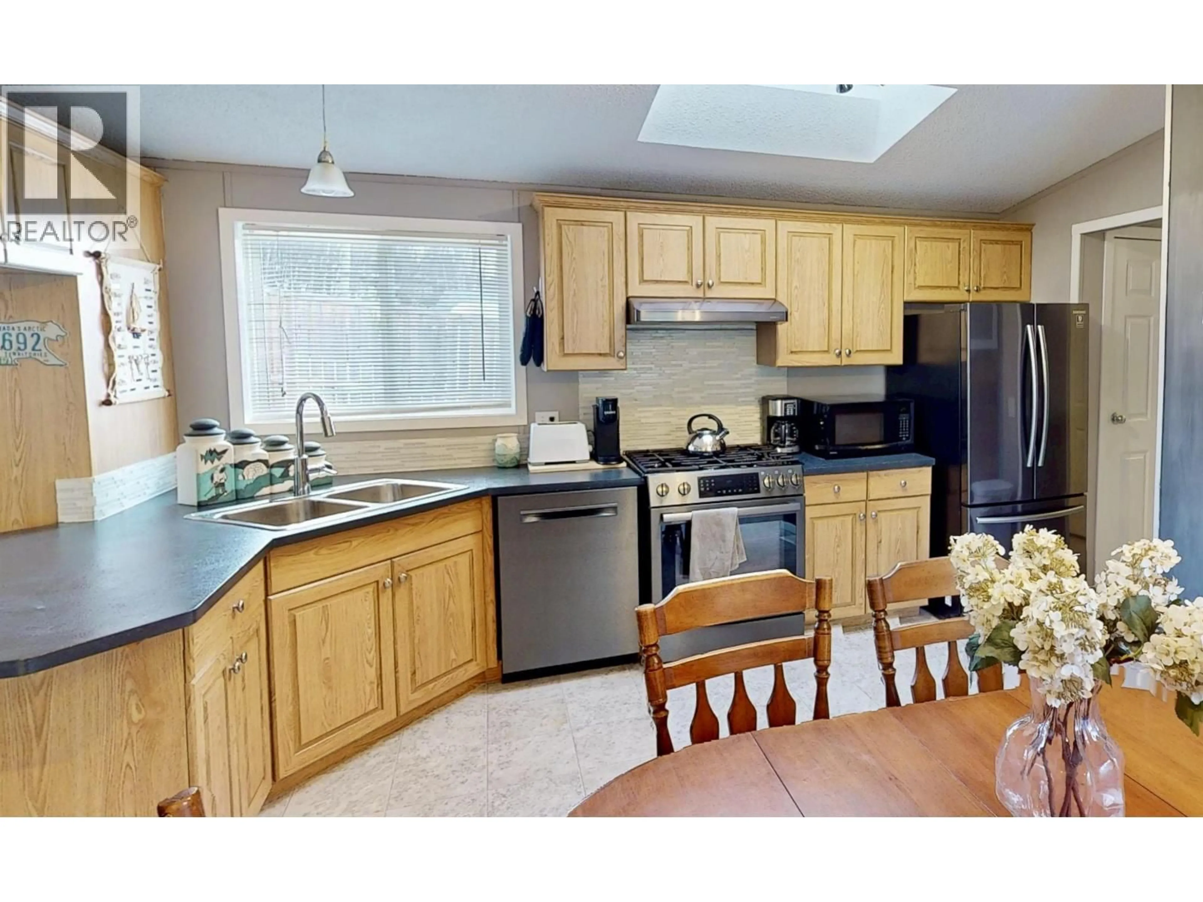 Standard kitchen, unknown for 13214 PARADISE STREET, Fort St. John British Columbia V0C1H0