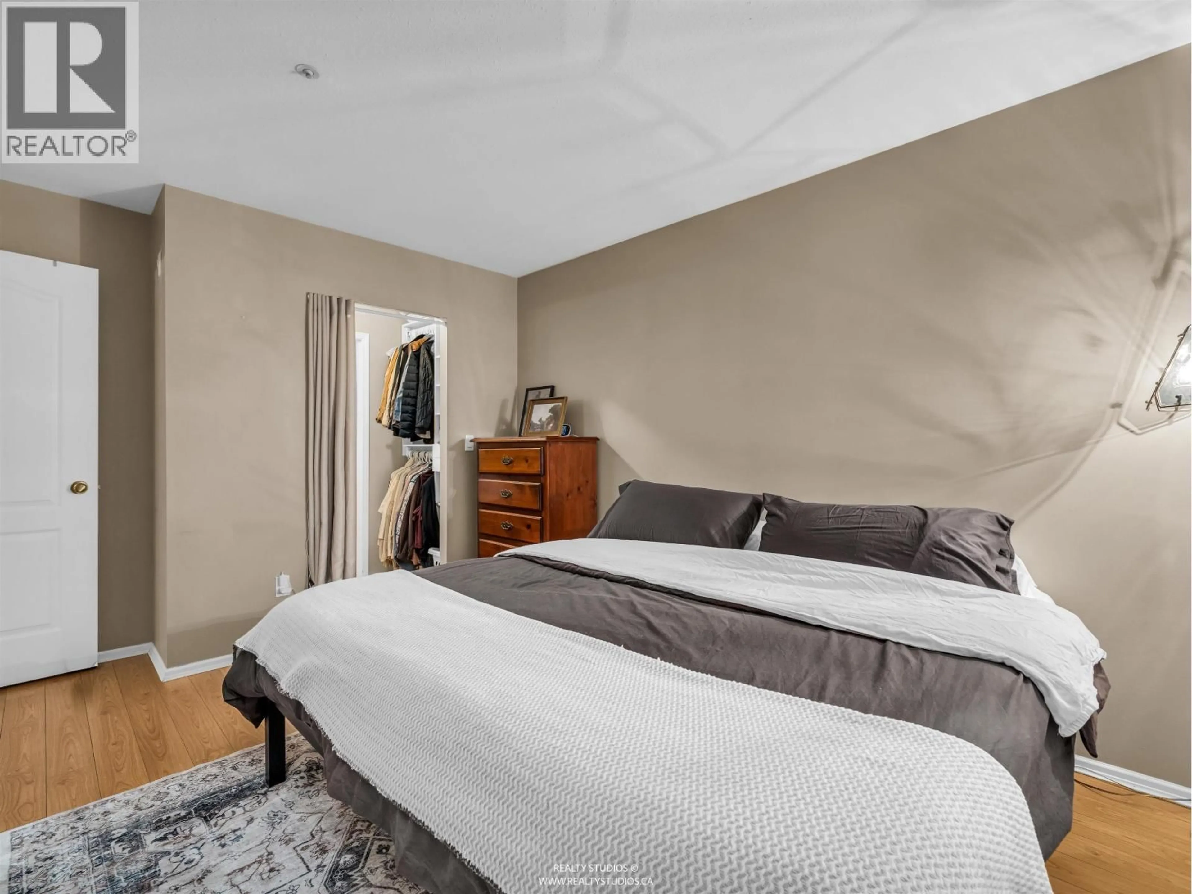 Bedroom with bed, unknown for 315 - 888 GAUTHIER AVENUE, Coquitlam British Columbia V3K6Y1