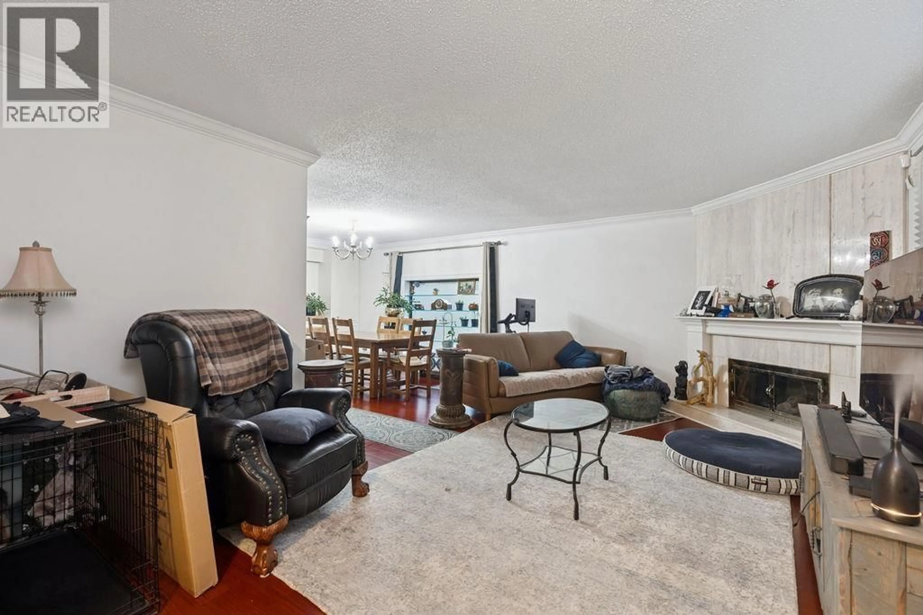 Living room with furniture, unknown for 6561 PINEHURST DRIVE, Vancouver British Columbia V5X4N9