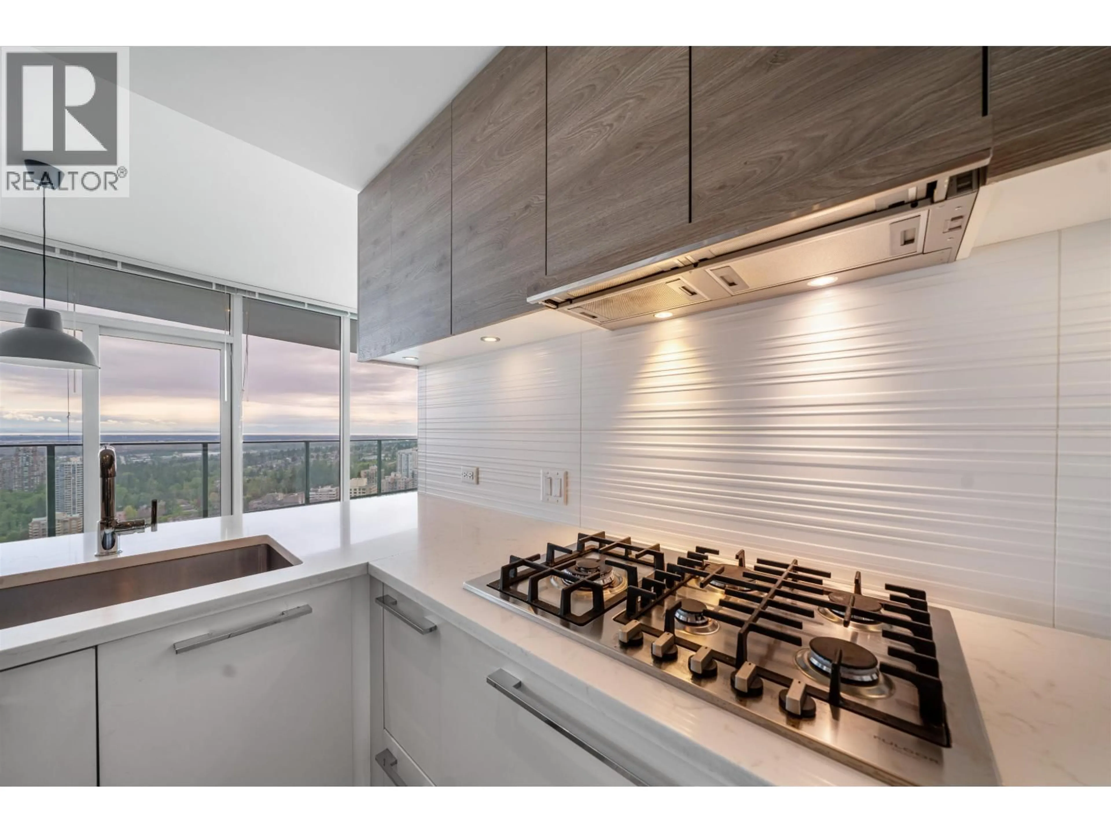 Contemporary kitchen, ceramic/tile floor for 3408 - 7358 EDMONDS STREET, Burnaby British Columbia V3N0H1