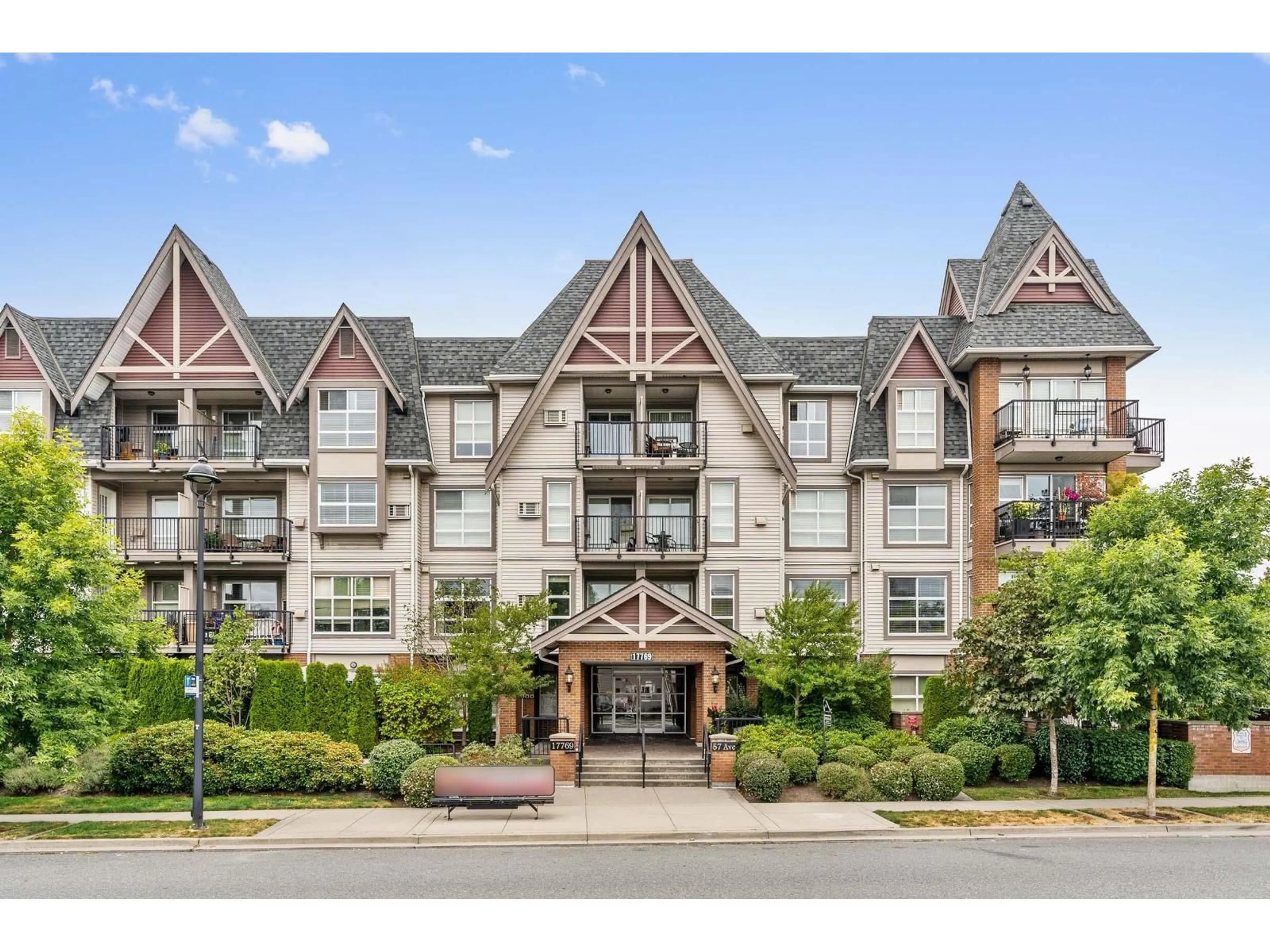 Unknown for 310 - 17769 57 AVENUE, Surrey British Columbia V3S1H1