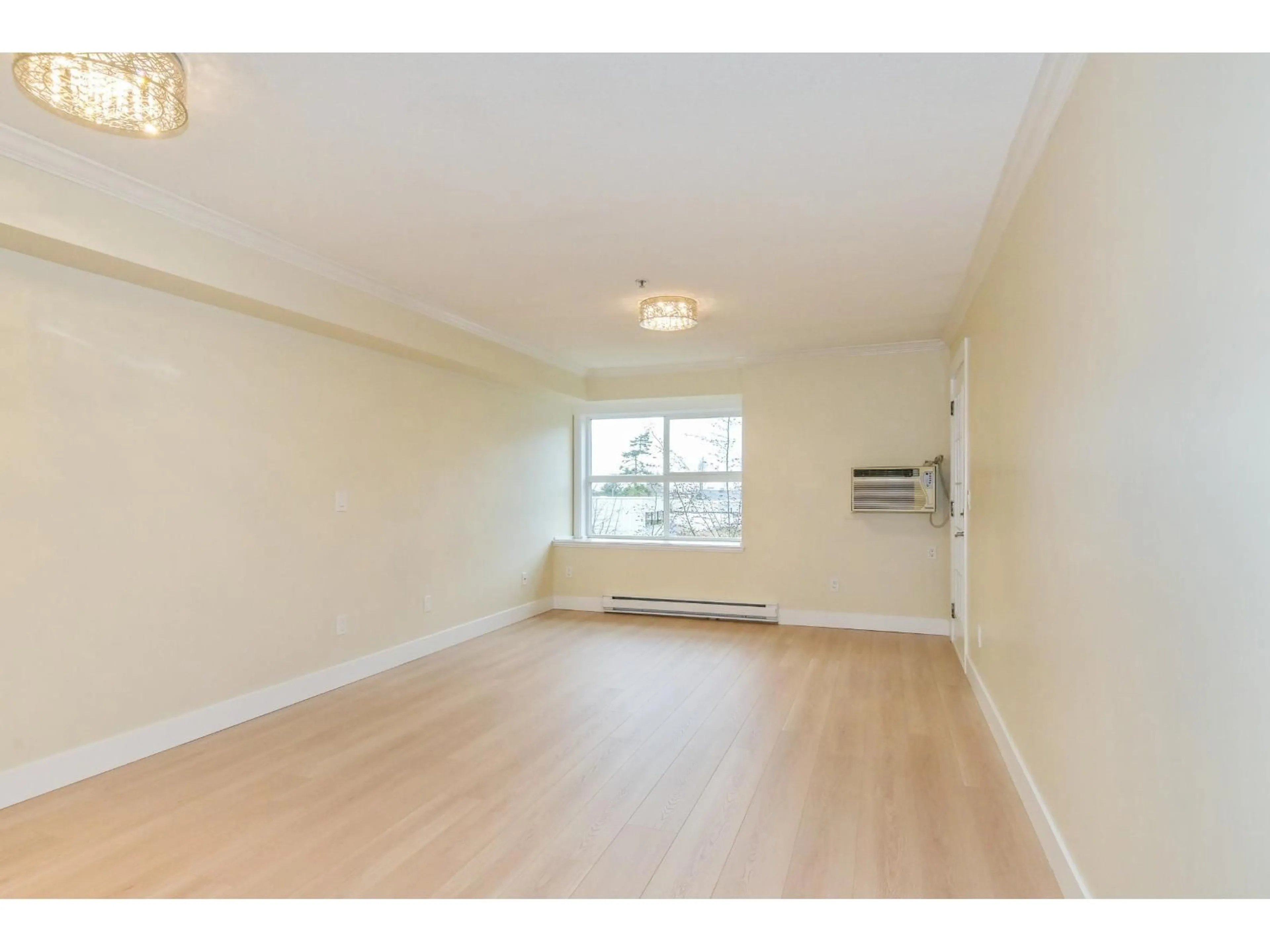 A pic of a room for 310 - 17769 57 AVENUE, Surrey British Columbia V3S1H1