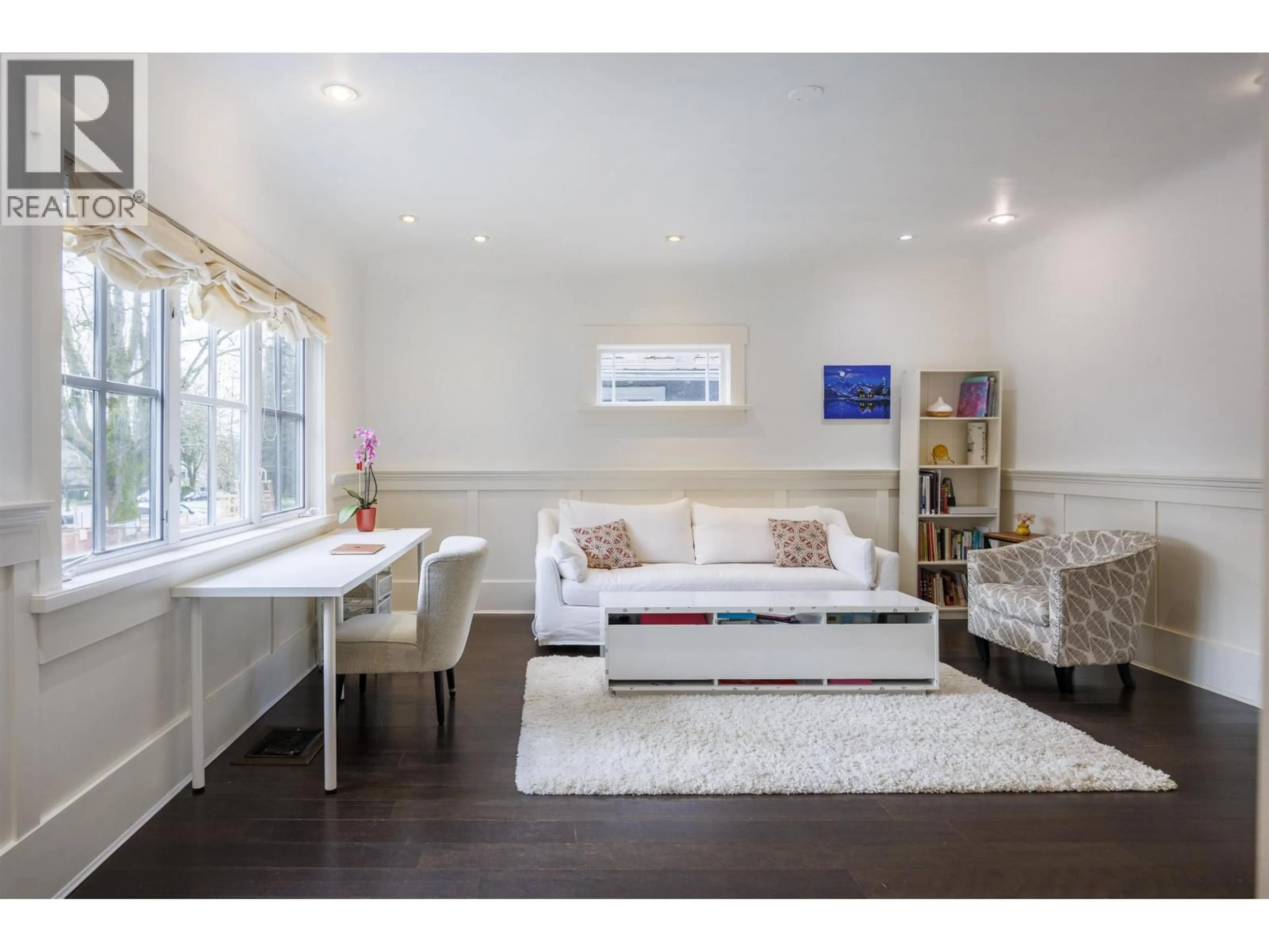Living room with furniture, wood/laminate floor for 3749 KING EDWARD AVENUE, Vancouver British Columbia V6S1M8