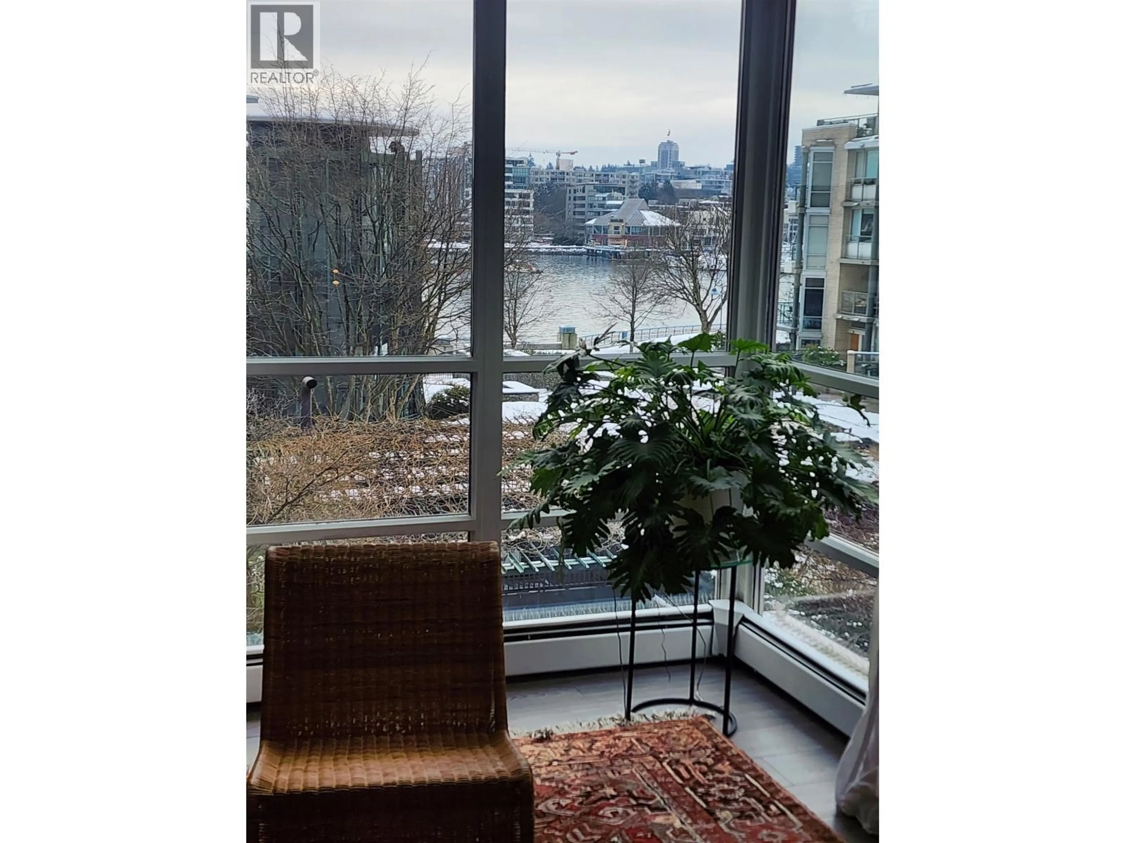 Unknown for 302 - 1228 MARINASIDE CRESCENT, Vancouver British Columbia V6Z2W4