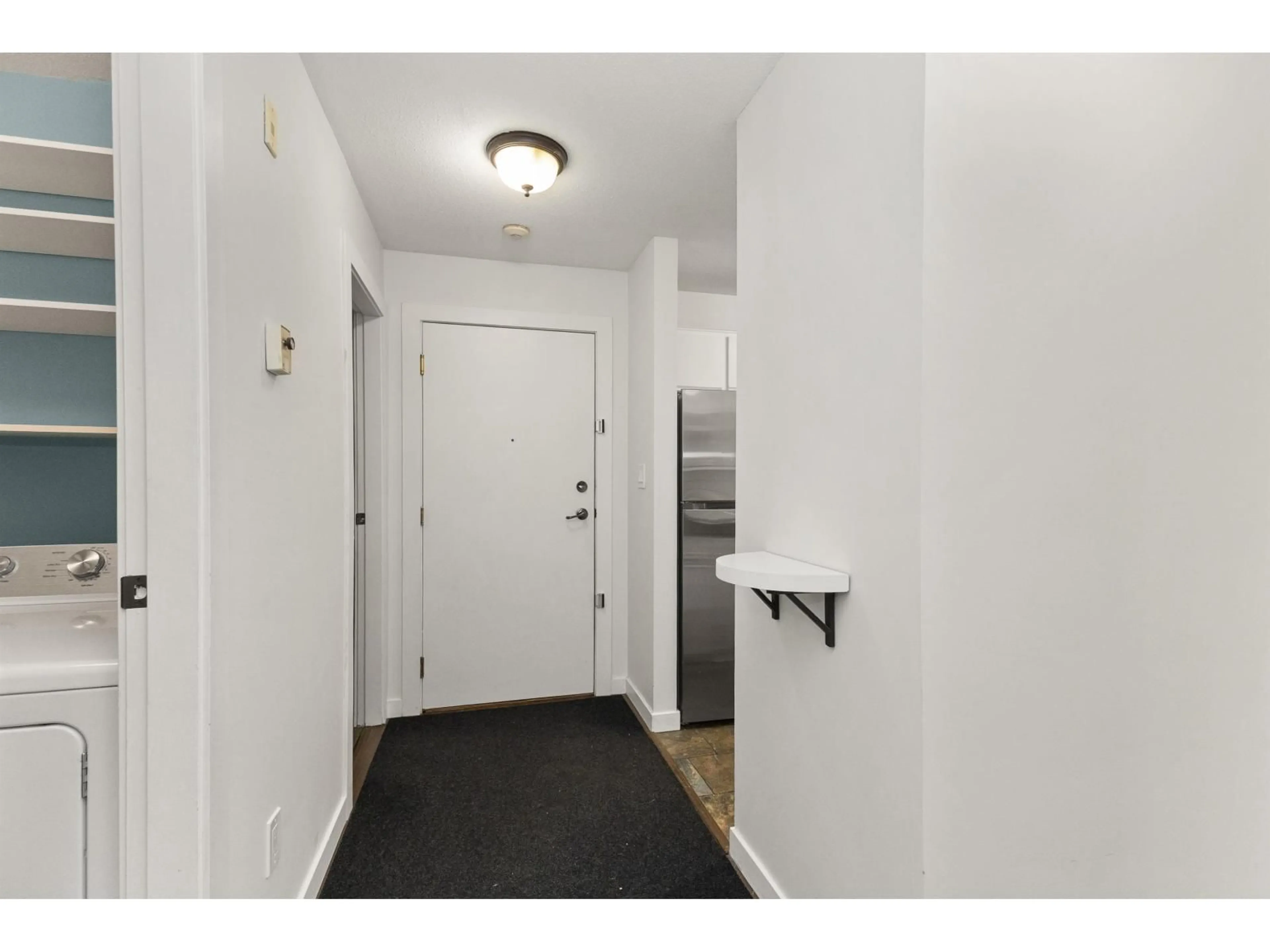 Indoor entryway for 119 - 1755 SALTON ROAD, Abbotsford British Columbia V2S7C5