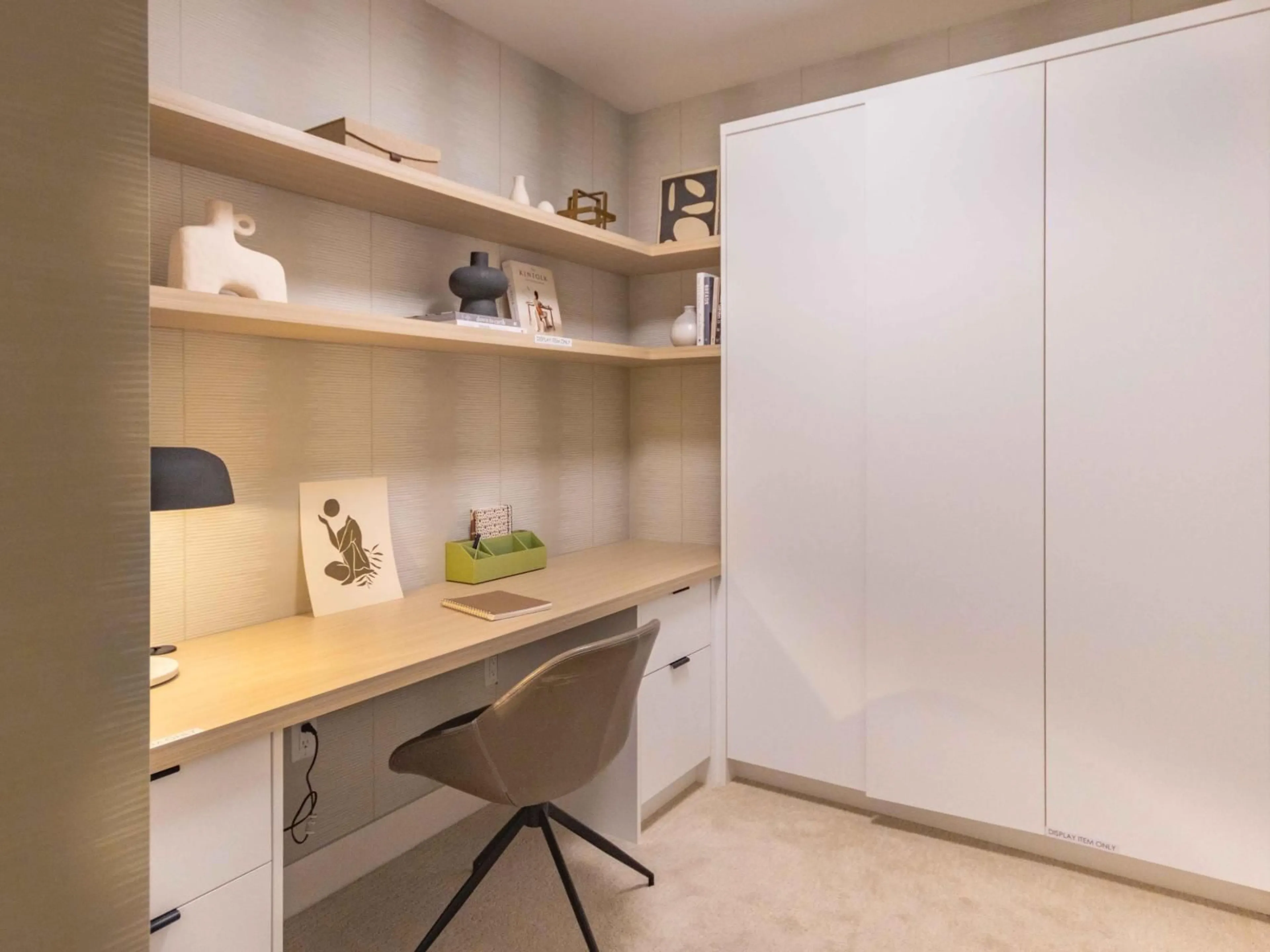 A pic of a room for 406 - 13455 94A AVENUE, Surrey British Columbia V0V0V0