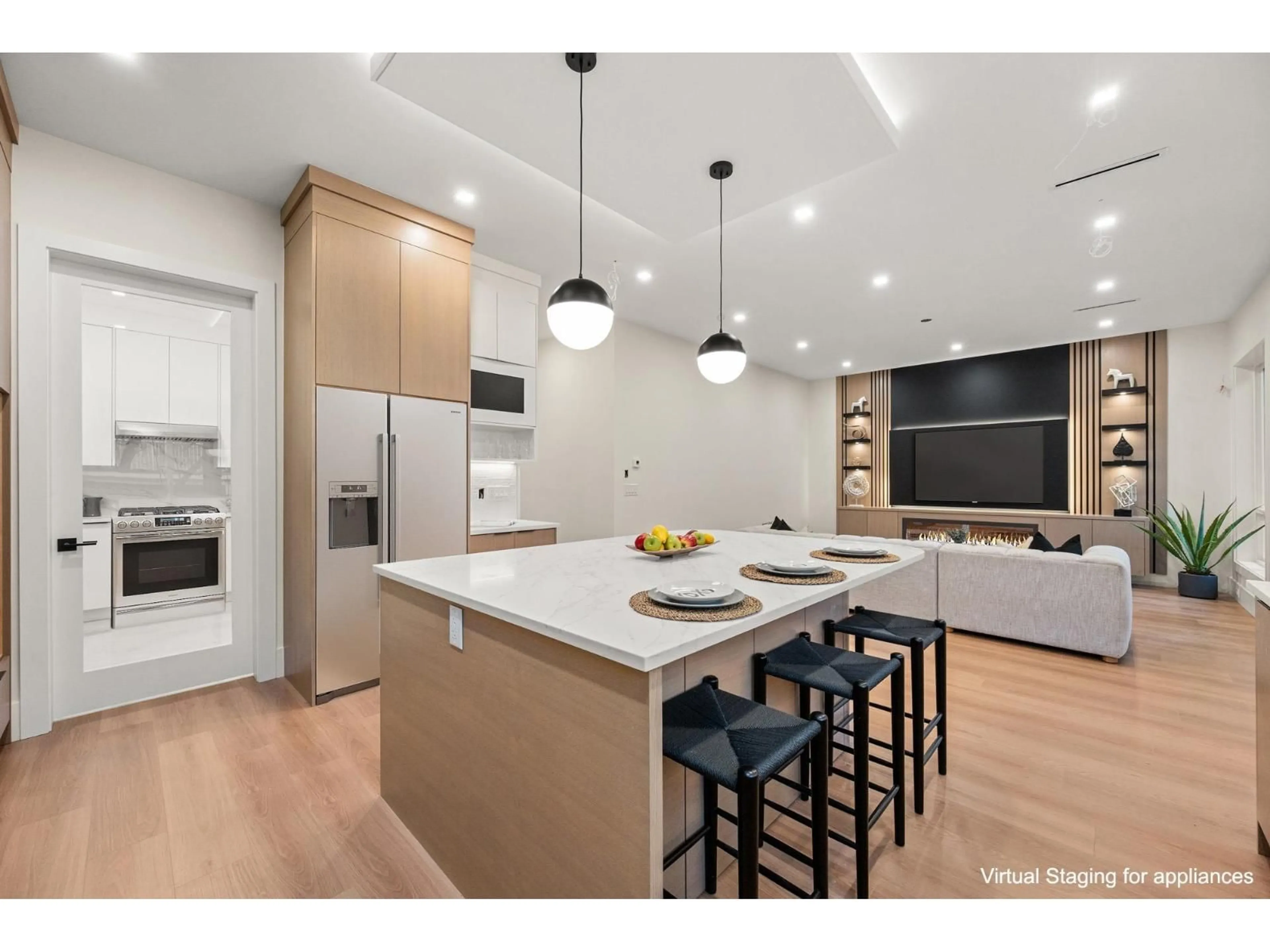 Open concept kitchen, unknown for 11472 138A STREET, Surrey British Columbia V3R0J3