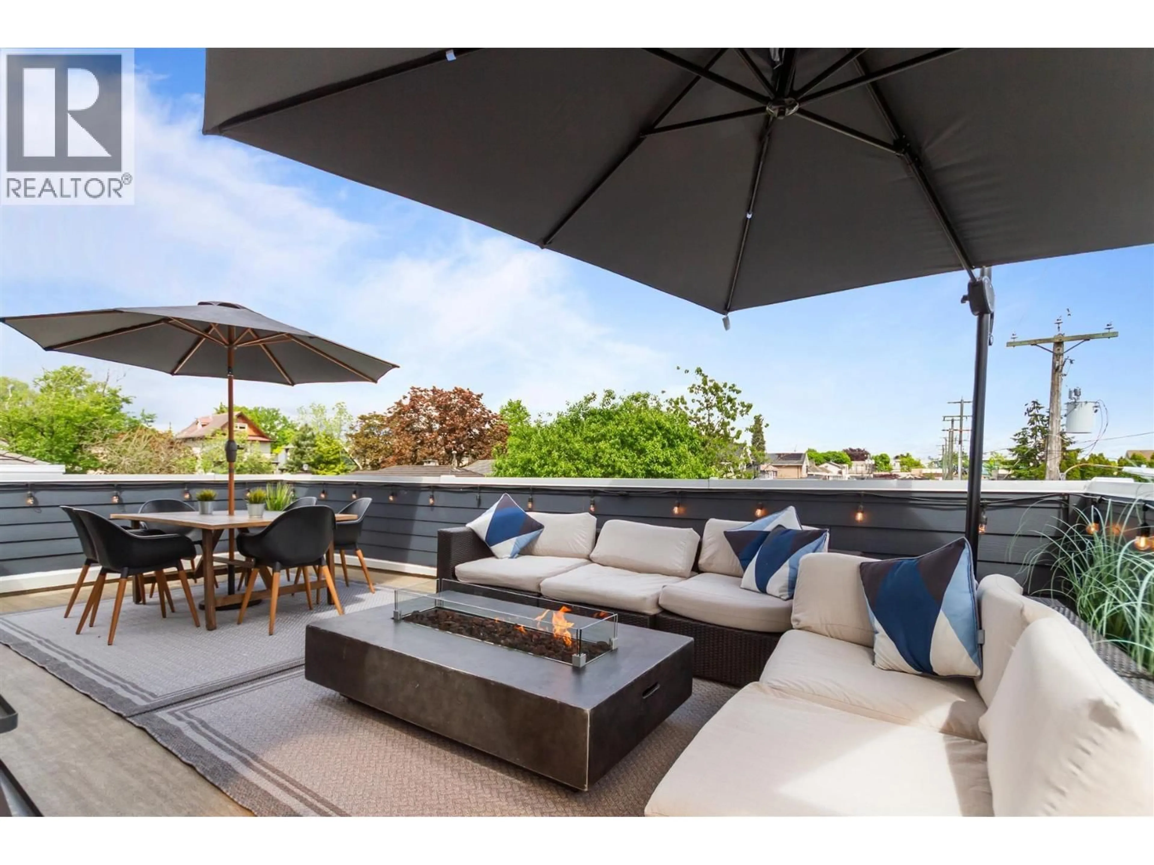 Patio, water/lake/river/ocean view for 6450 ST. GEORGE STREET, Vancouver British Columbia V5W2Y6