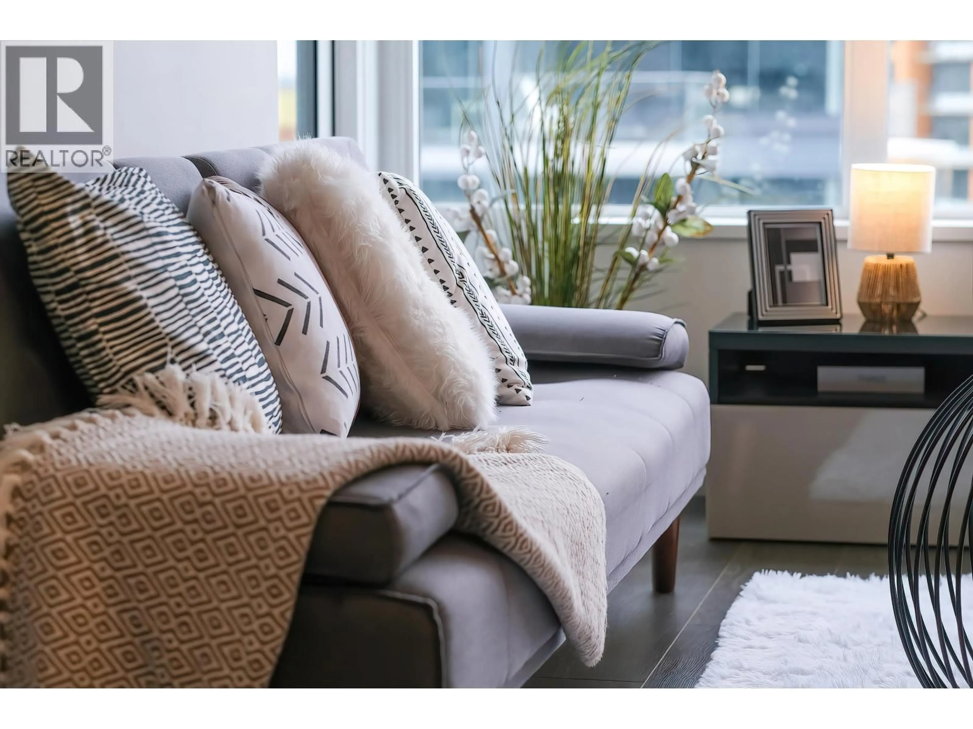 Living room with furniture, unknown for 1507 - 68 SMITHE STREET, Vancouver British Columbia V6B0P4