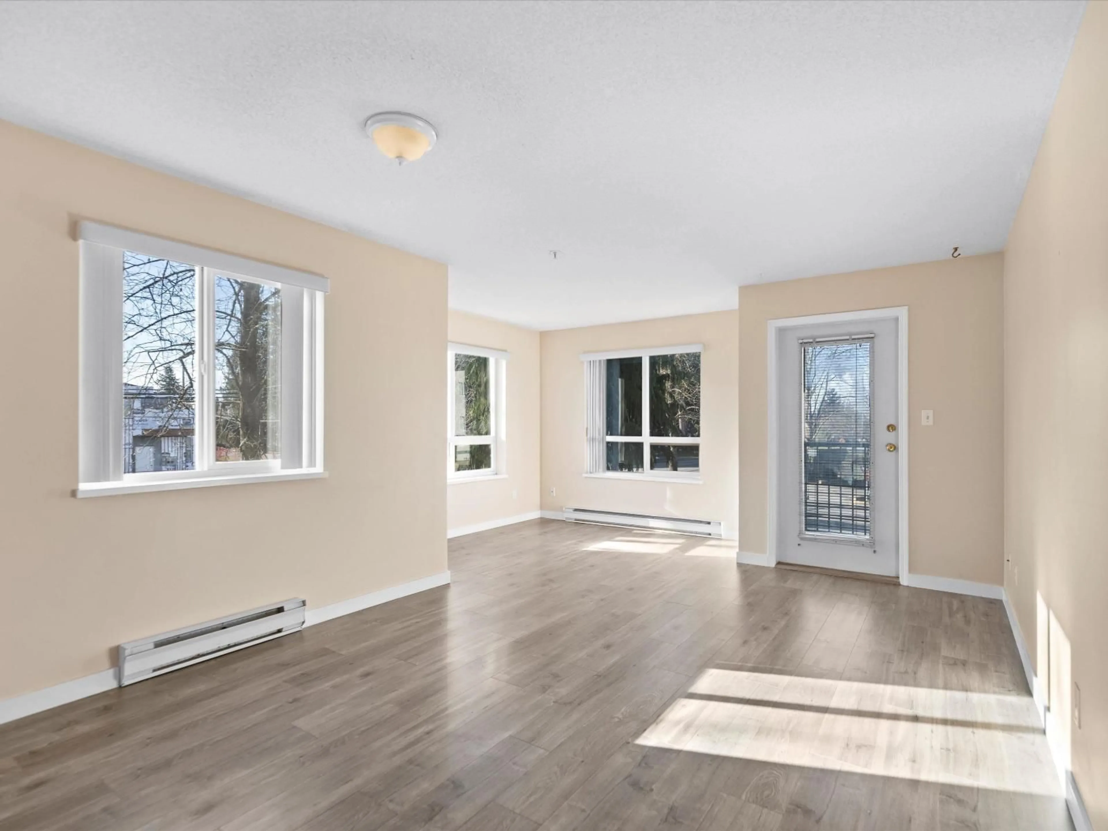 A pic of a room for 214 - 31771 PEARDONVILLE ROAD, Abbotsford British Columbia V2T5S7