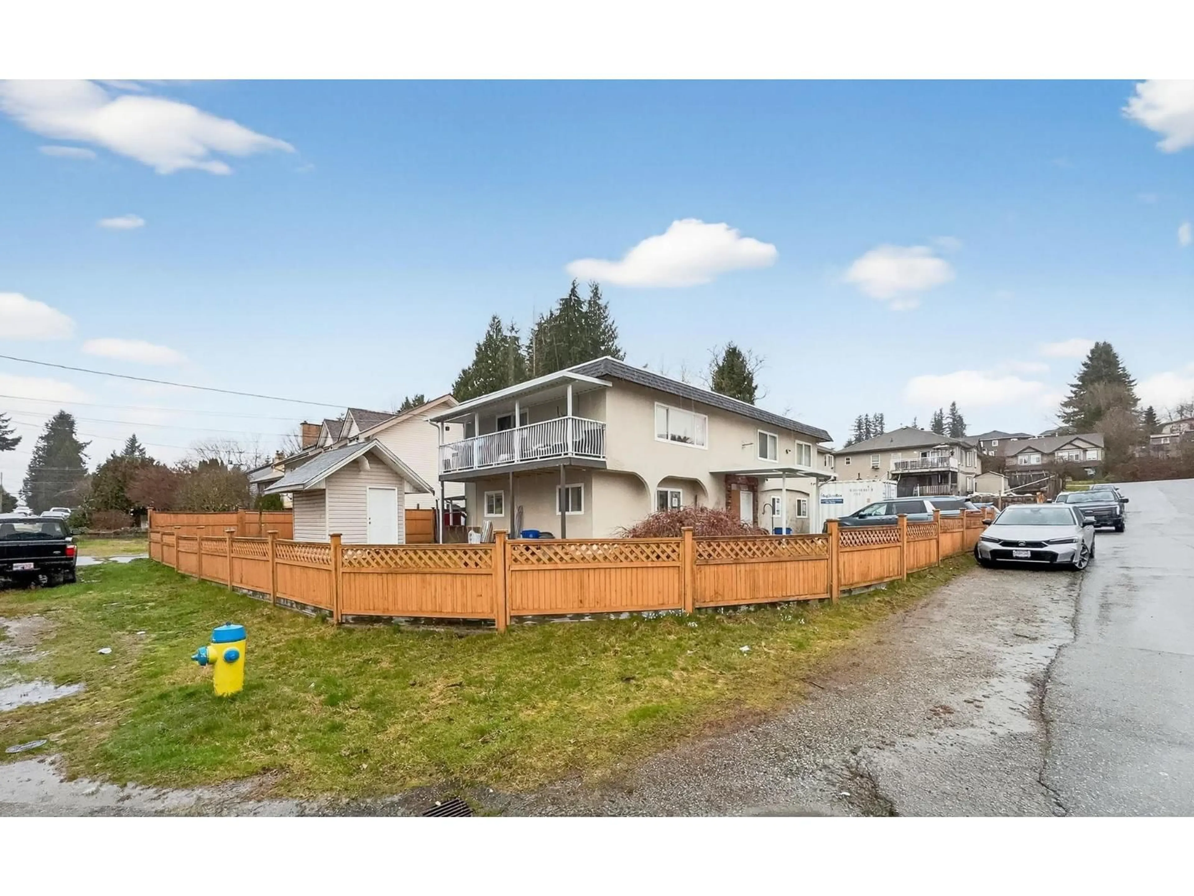 A pic from outside/outdoor area/front of a property/back of a property/a pic from drone, unknown for 32891 BAKERVIEW AVENUE, Mission British Columbia V2V2P8