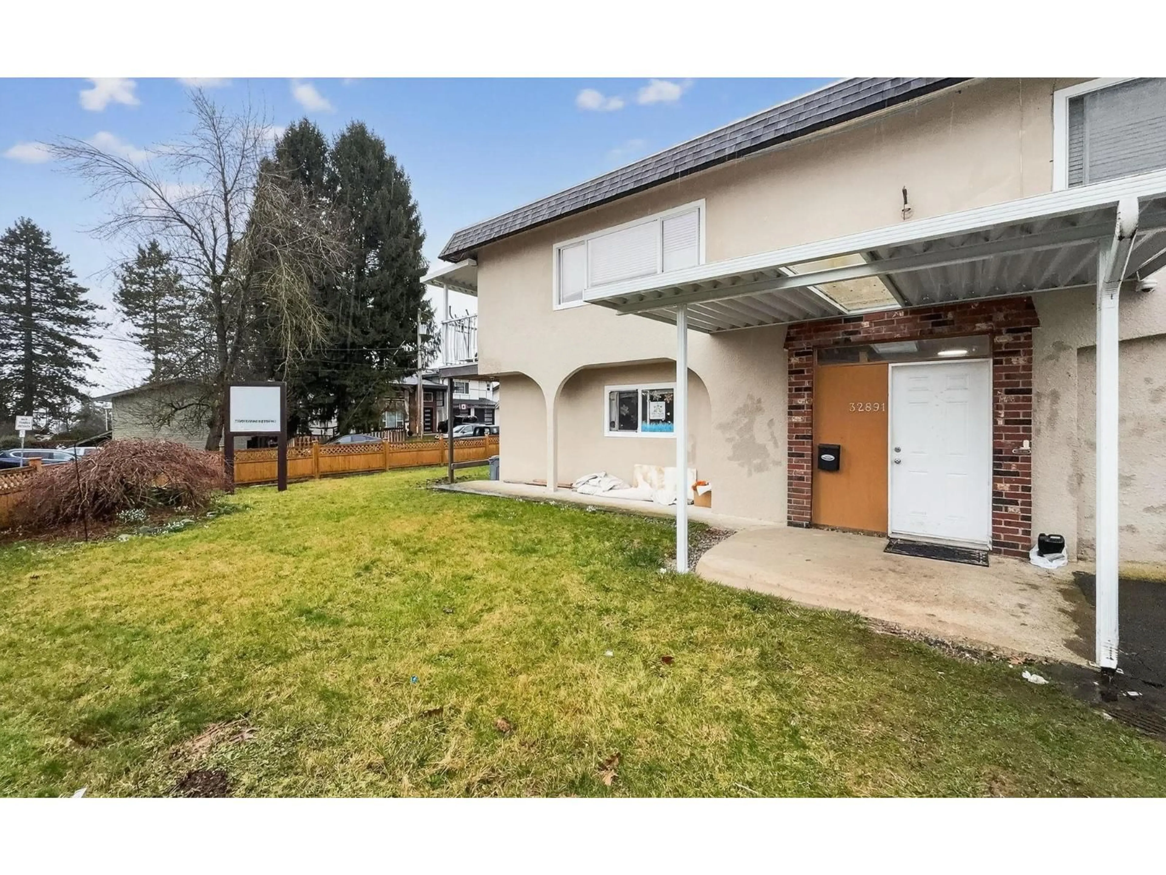 Unknown for 32891 BAKERVIEW AVENUE, Mission British Columbia V2V2P8