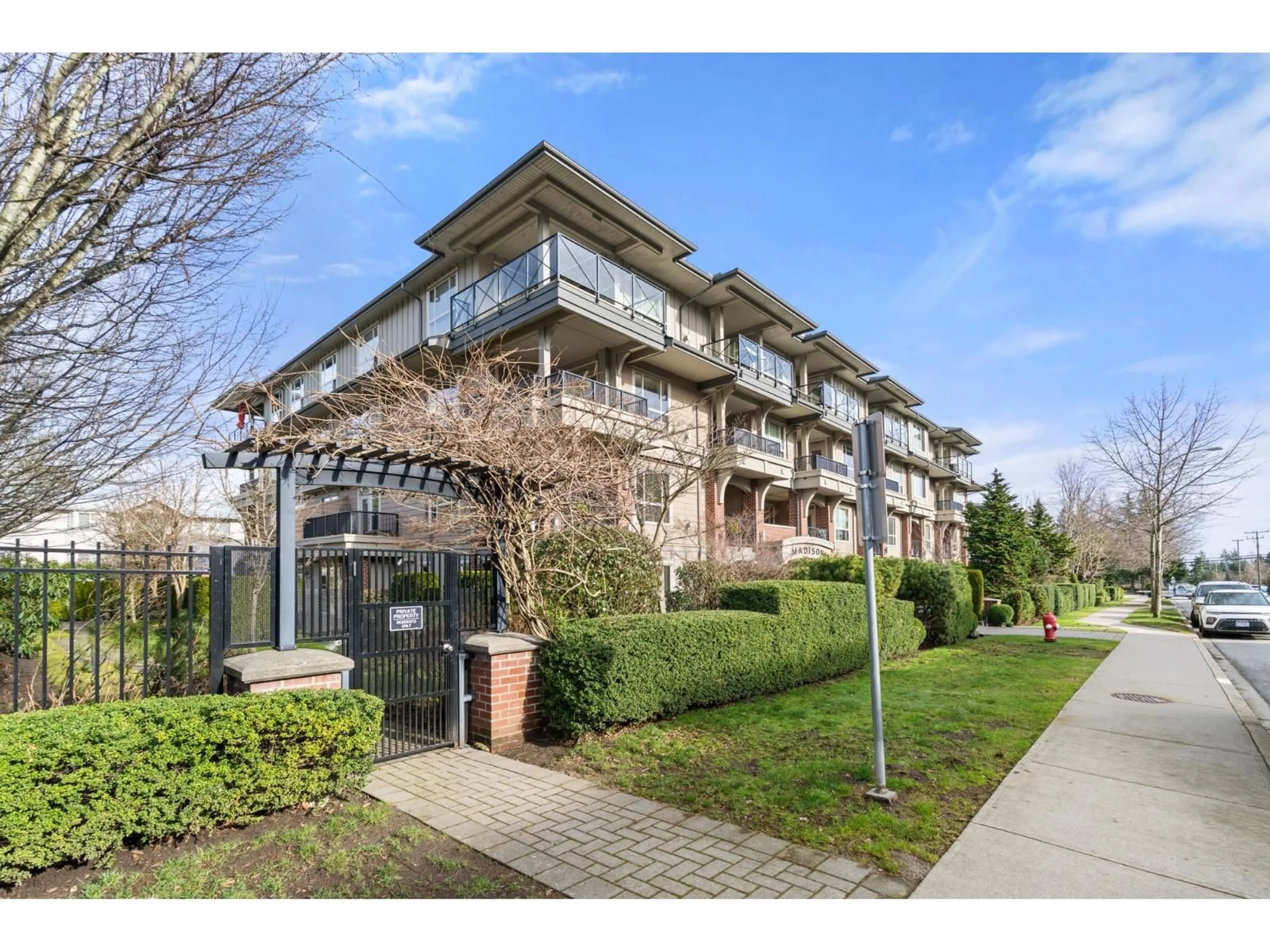 Patio, street for 204 - 15357 17A AVENUE, Surrey British Columbia V4A1V4